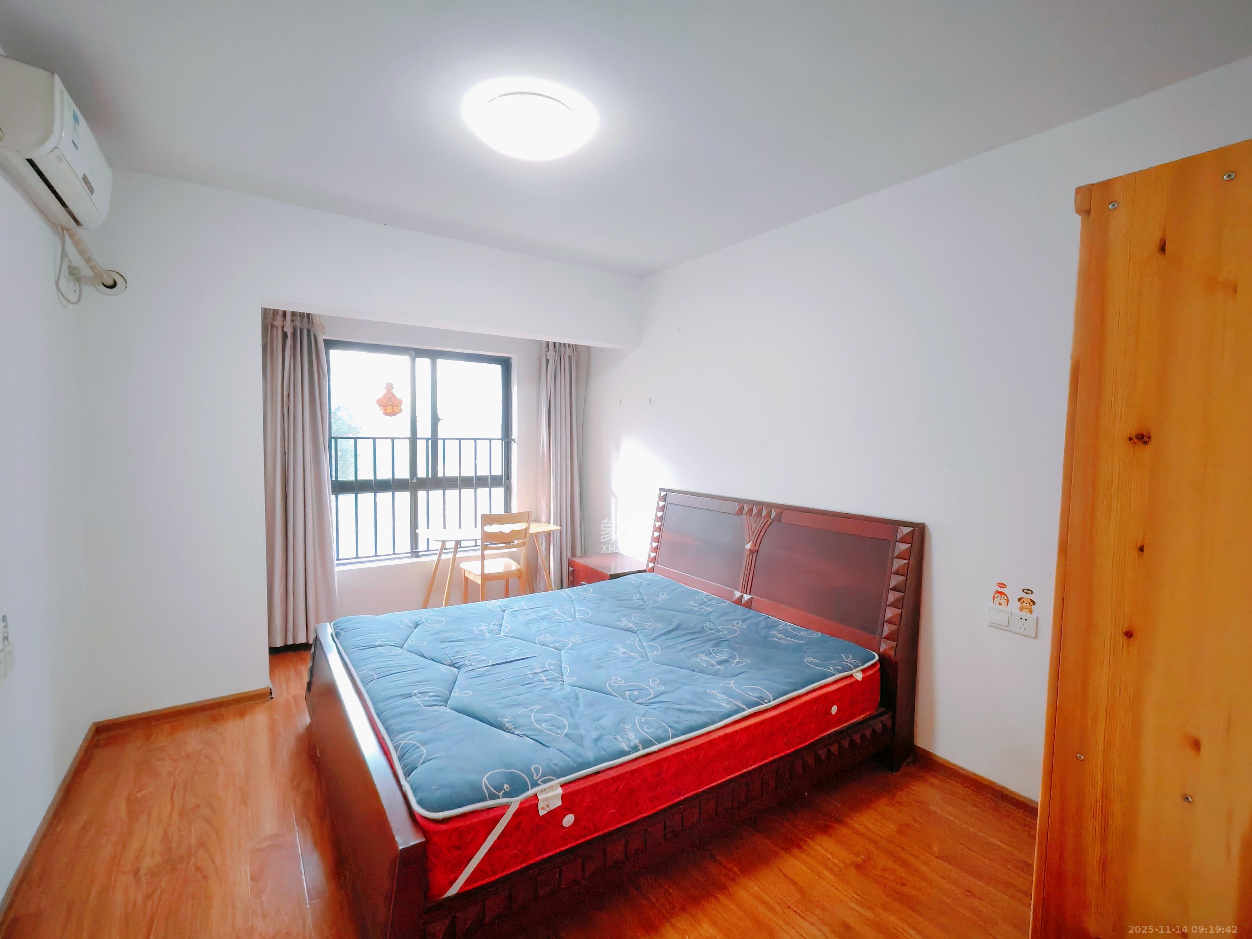 绿地中央广场 2室1厅1卫 2100.0元/月 绿地中央广场 2室1厅1卫 2100.0元/月室内图