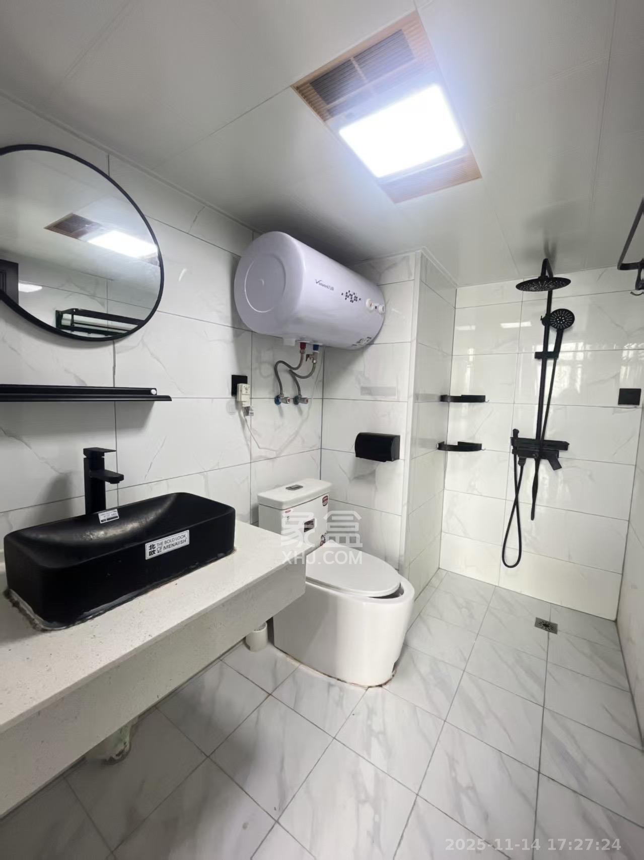 达美溪湖湾  1室1厅1卫    2200.0元/月室内图