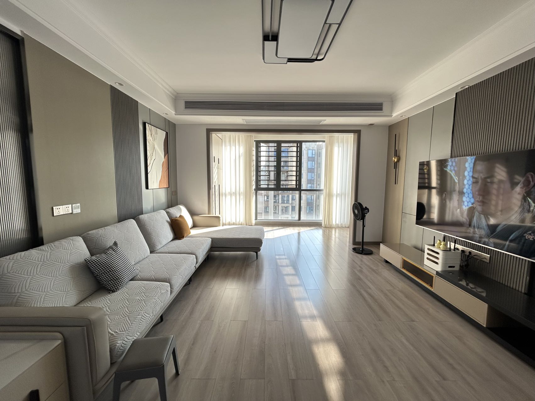 珑樾台  4室2厅2卫    85.8万