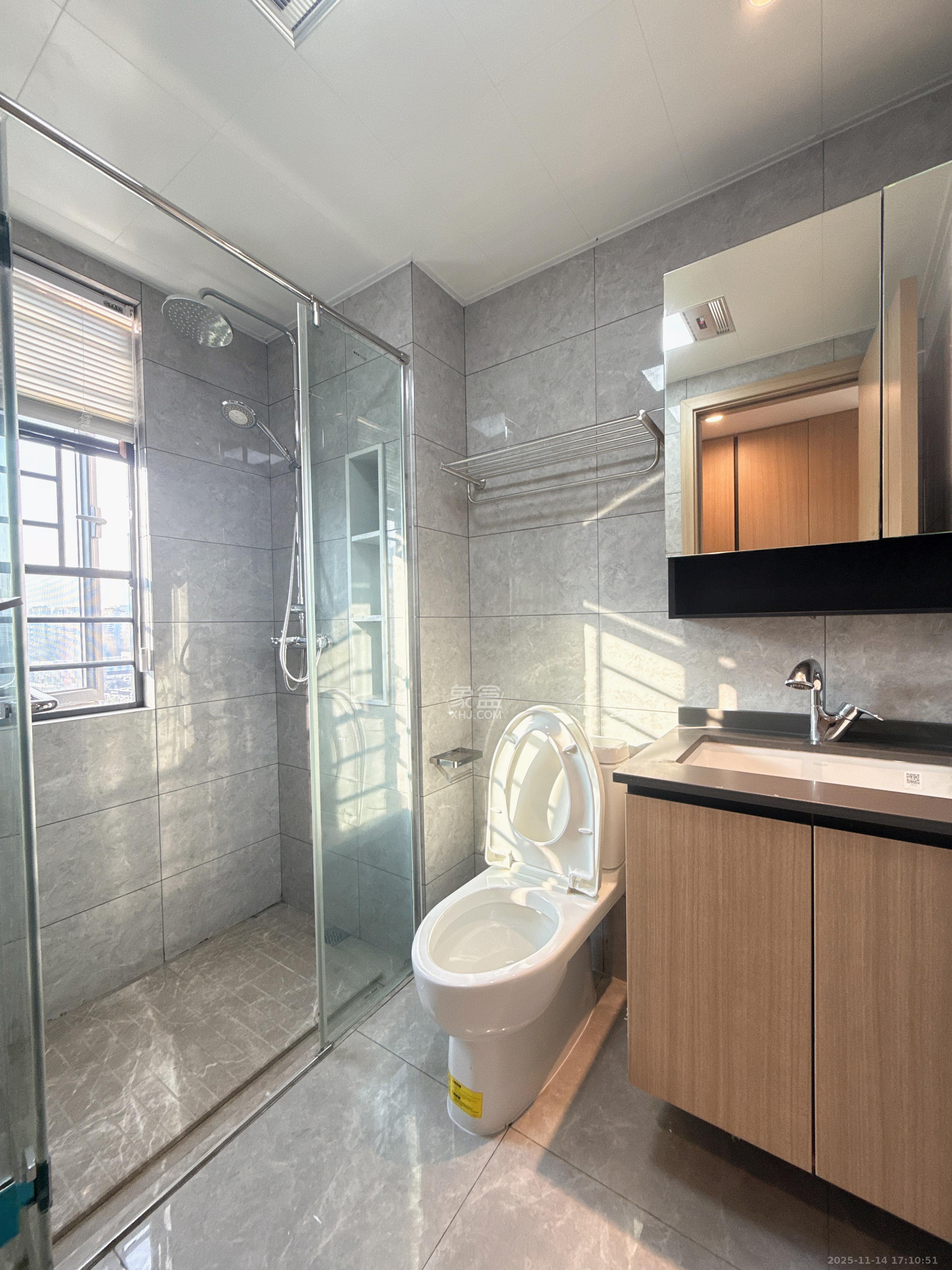 阳明山庄  2室2厅2卫    1100.0元/月室内图