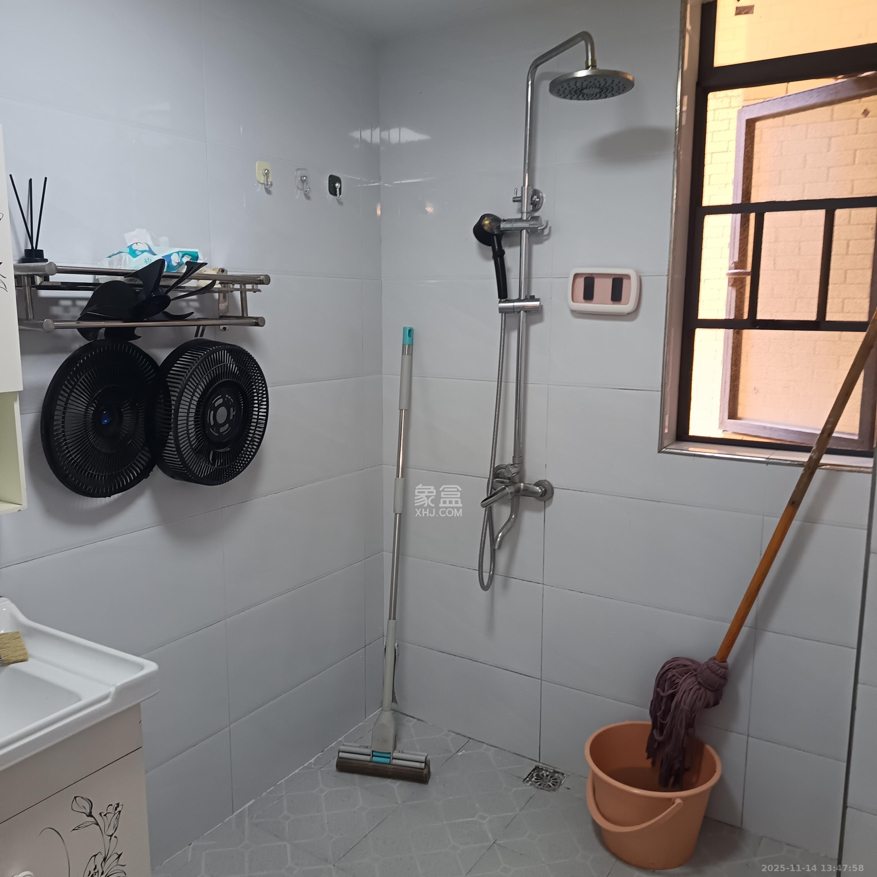 中国铁建国际城二期 1室0厅0卫 1550.0元/月 中国铁建国际城二期 1室0厅0卫 1550.0元/月室内图