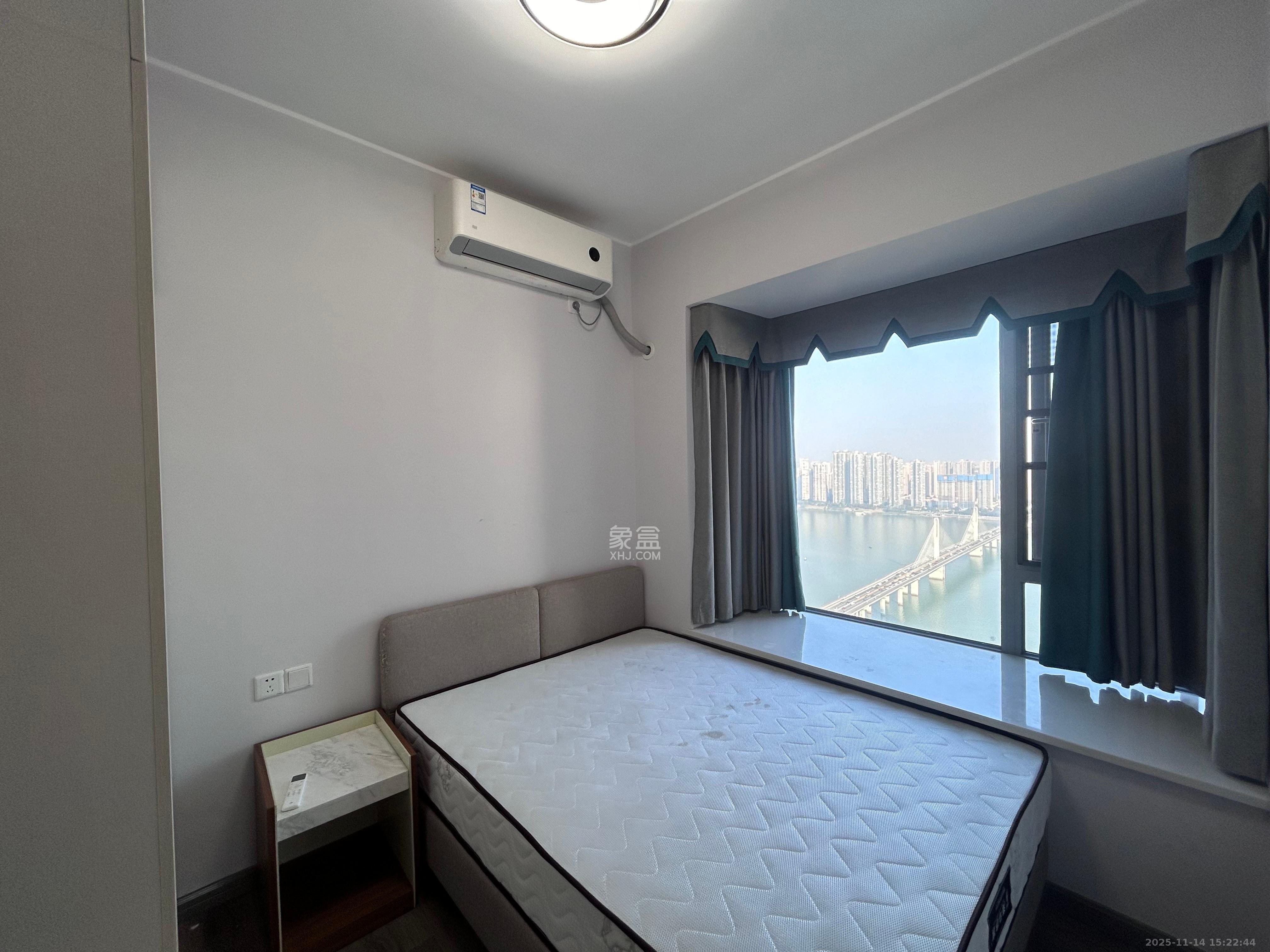 保利天禧D区 3室2厅2卫 3900.0元/月 保利天禧D区 3室2厅2卫 3900.0元/月室内图