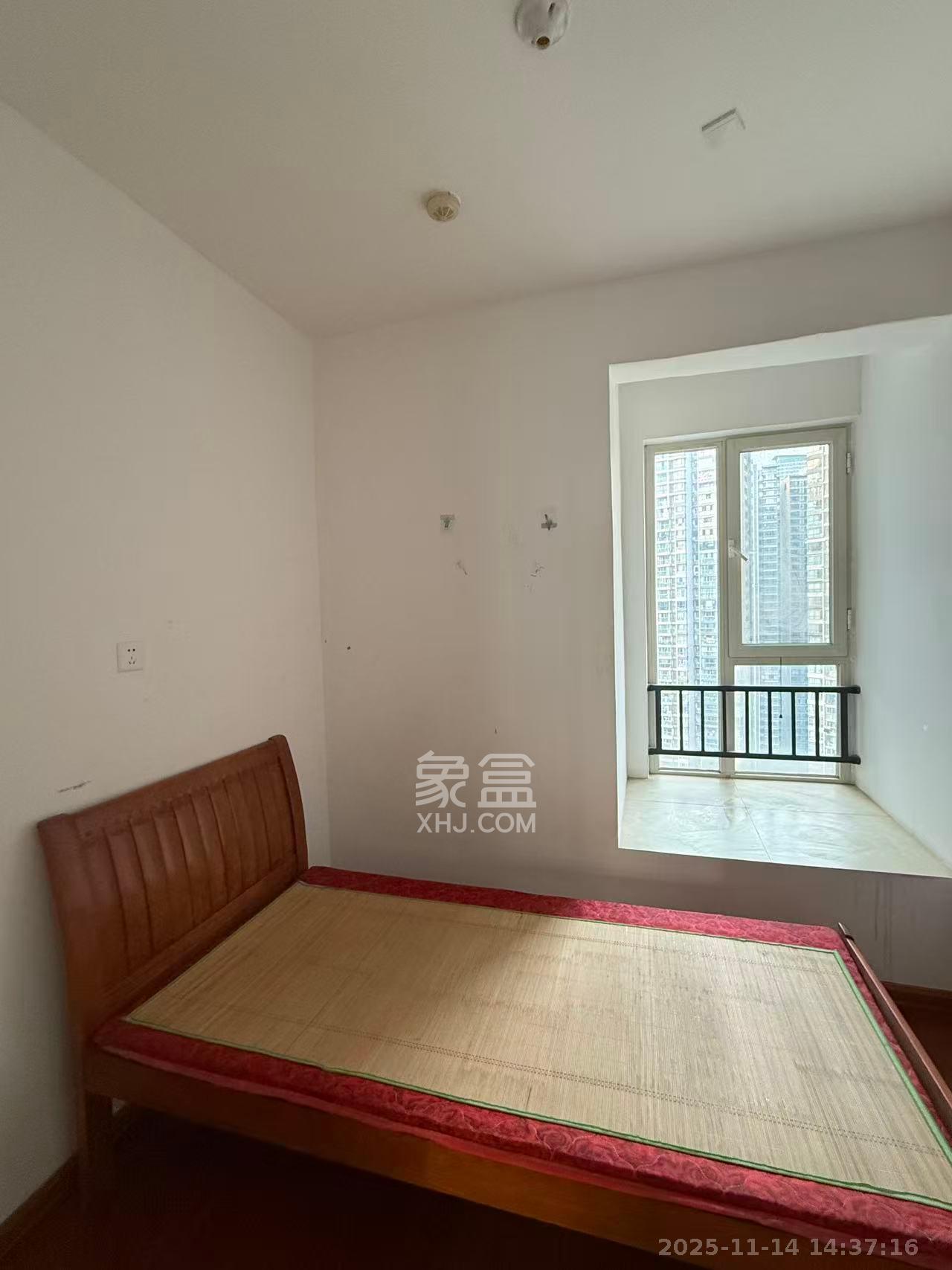 北辰三角洲E5区 3室2厅2卫 3500.0元/月 北辰三角洲E5区 3室2厅2卫 3500.0元/月室内图