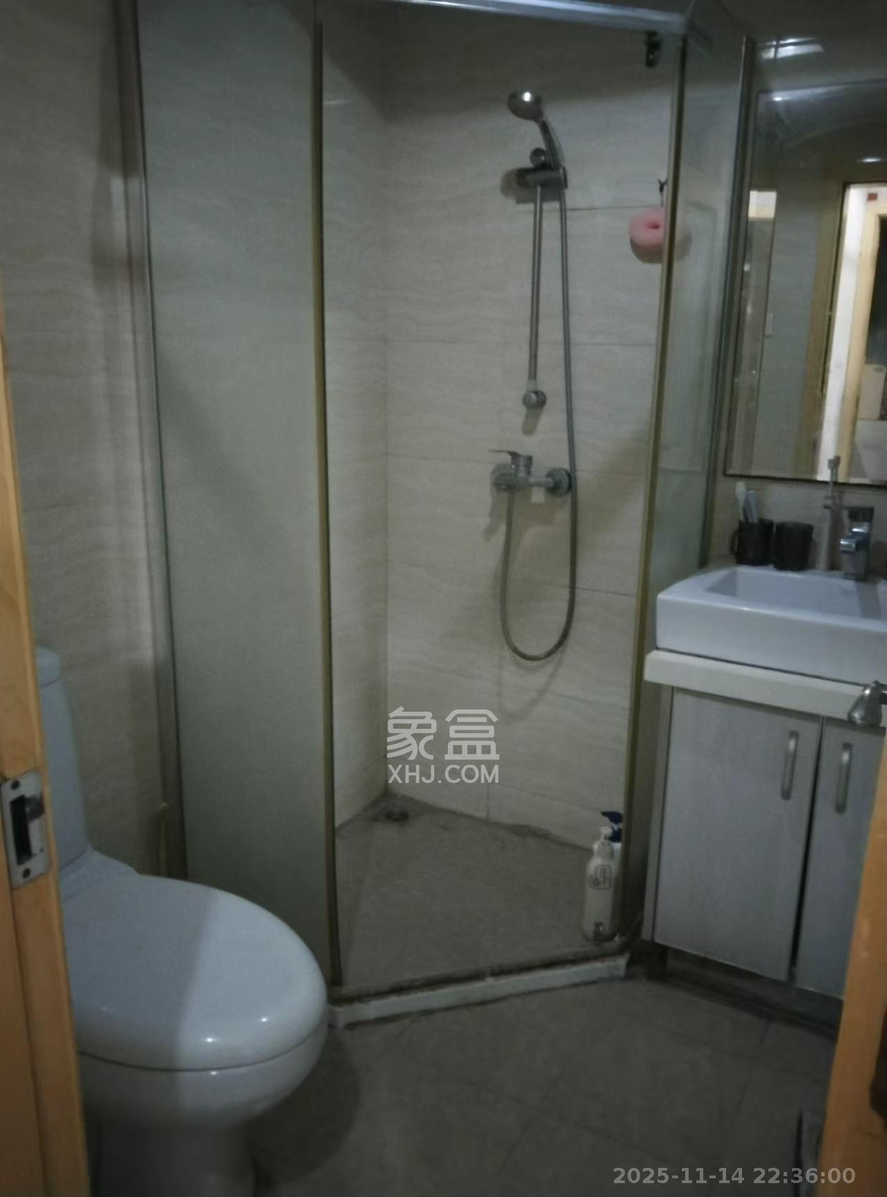 旭辉藏郡(藏郡、旭湘华府) 1室1厅1卫 1400.0元/月 旭辉藏郡(藏郡、旭湘华府) 1室1厅1卫 1400.0元/月室内图