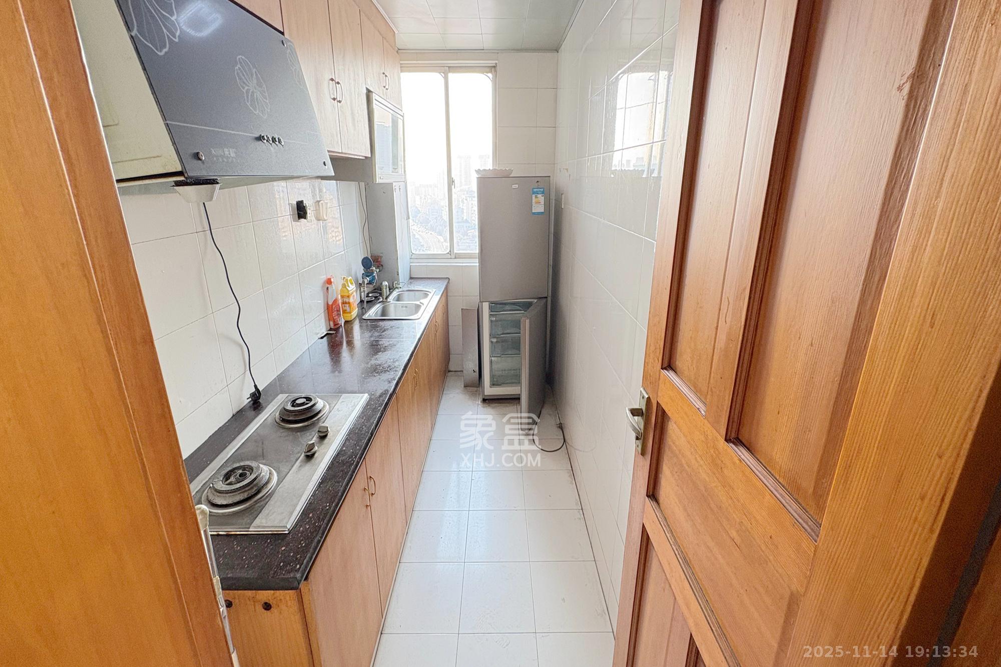 湘诚时速风标  2室2厅1卫    49.8万厨房