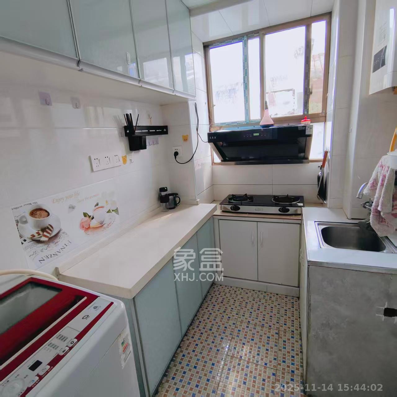 丰盈里散盘（丰盈里、丰盈西里）  1室1厅1卫    1300.0元/月室内图