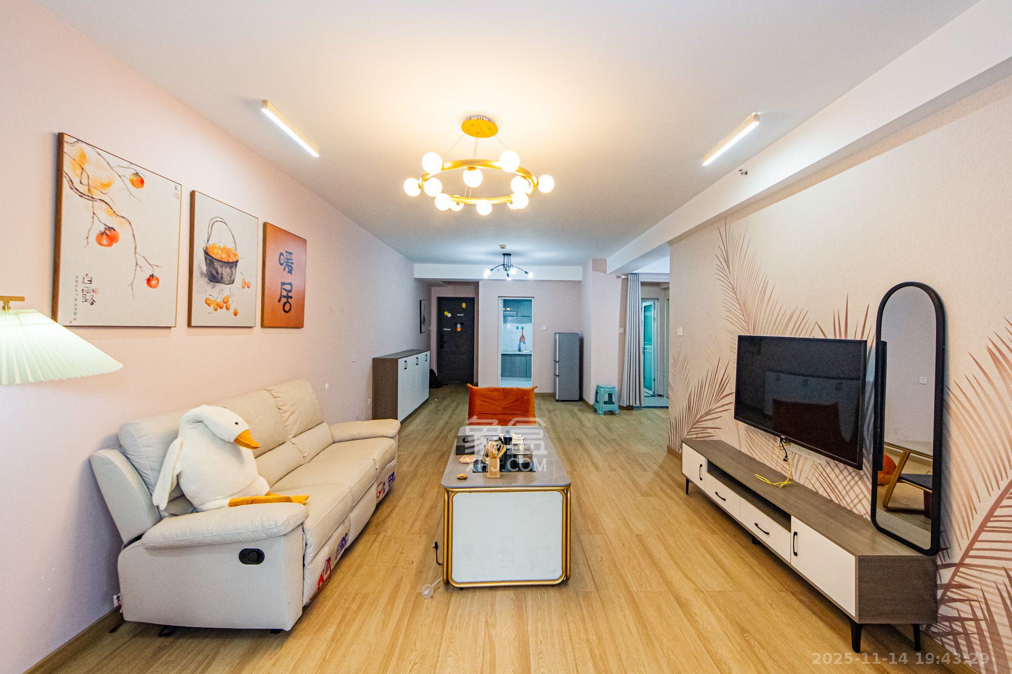 北辰三角洲C2区  3室1厅2卫    3800.0元/月室内图