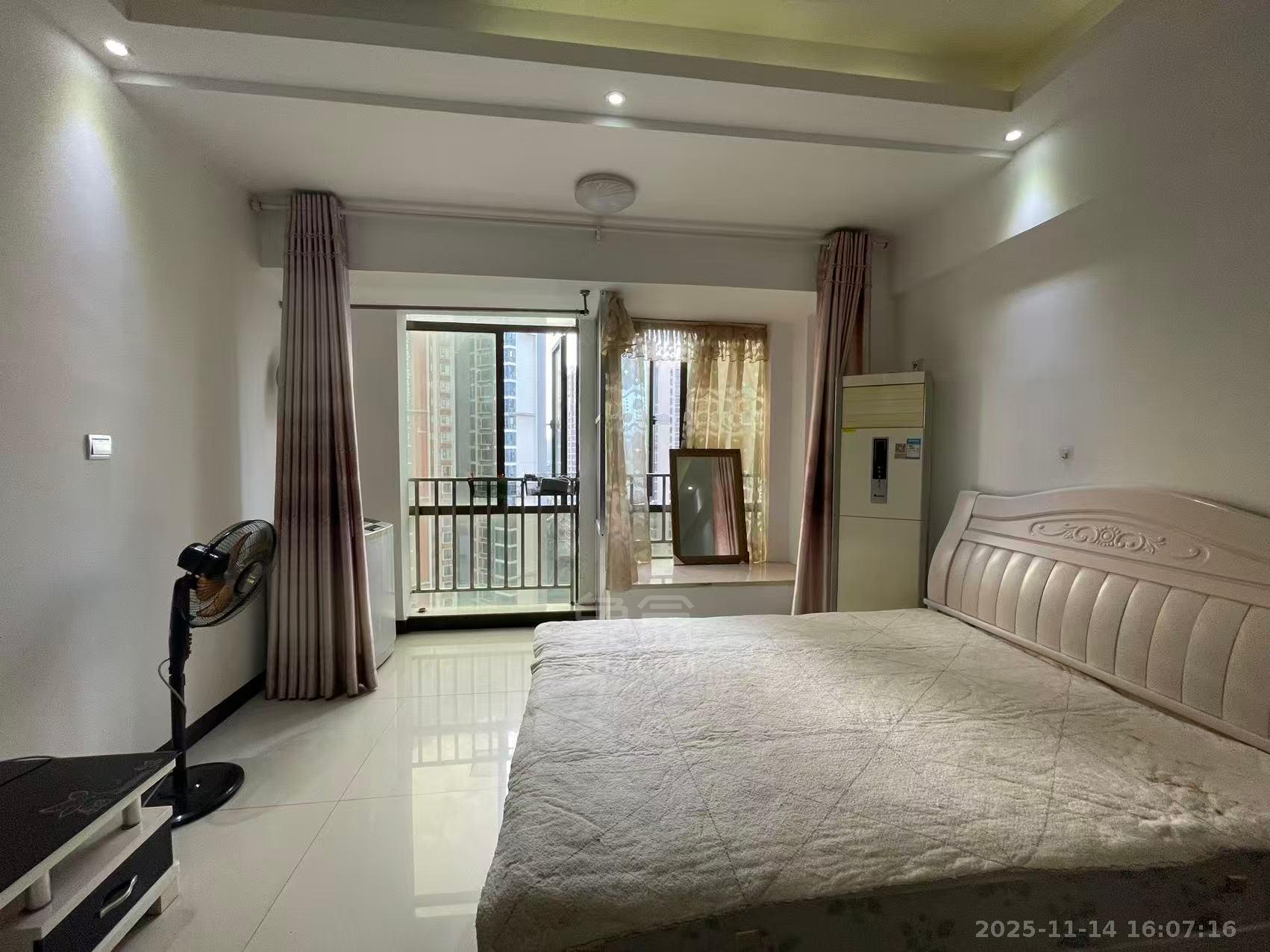 明峰银座  1室1厅1卫    1100.0元/月室内图