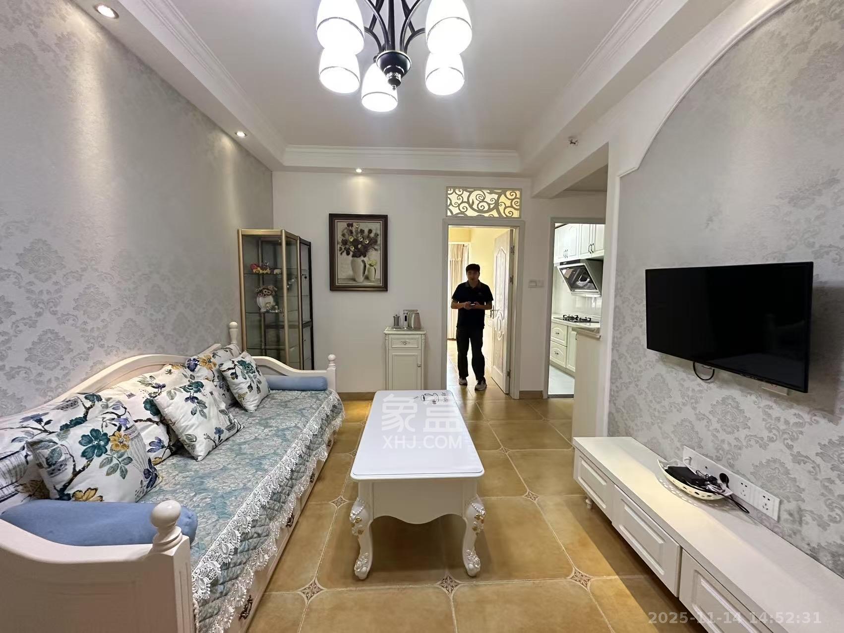 北辰三角洲E3区 1室1厅1卫 2500.0元/月 北辰三角洲E3区 1室1厅1卫 2500.0元/月室内图