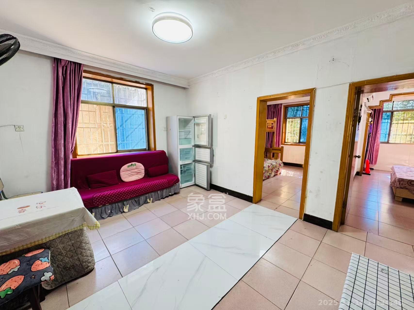 涂家冲社区（涂新小区、农商银行宿舍）  2室1厅1卫    1700.0元/月室内图