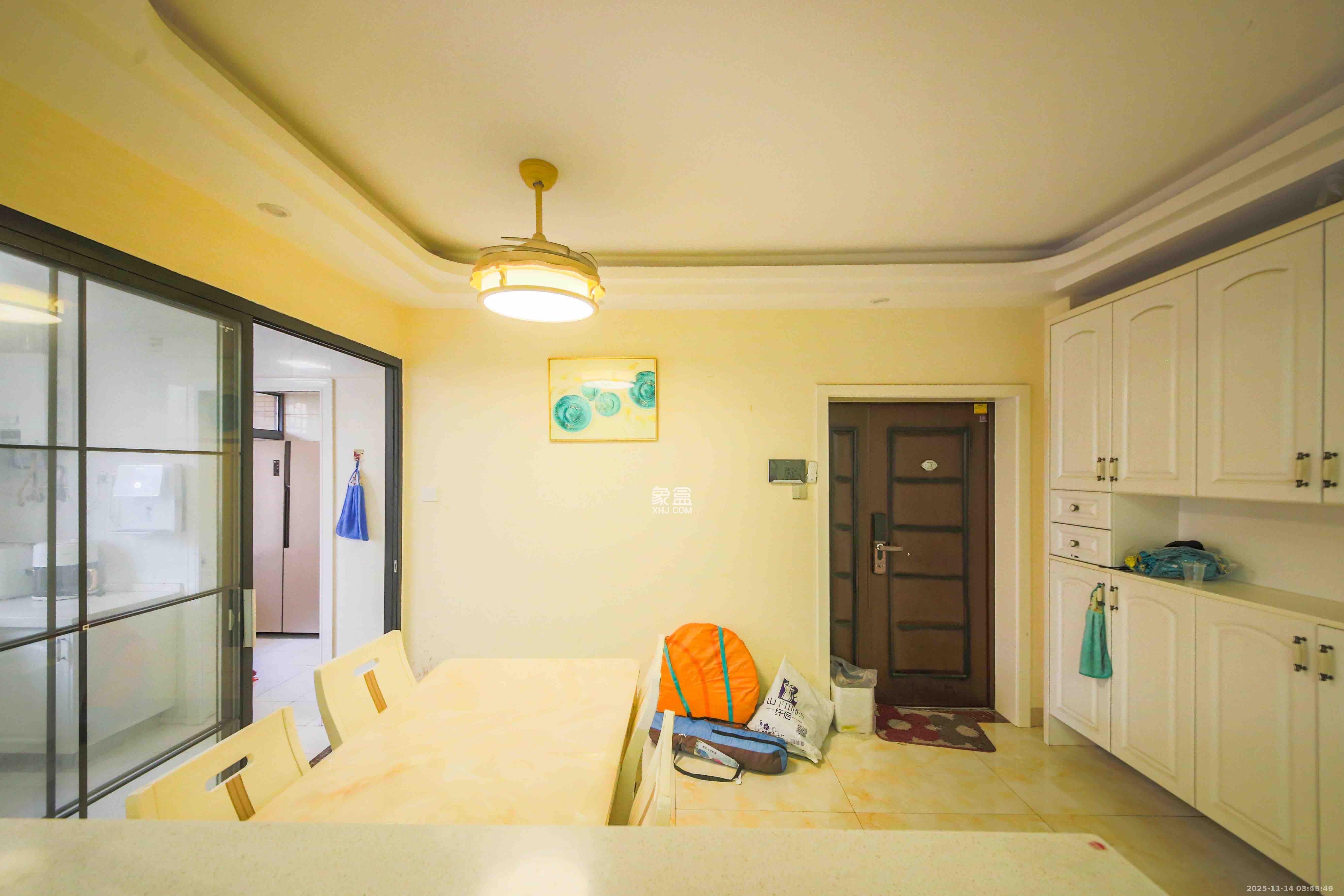 嘉福长安郡（融信澜悦、嘉福好美家园）  3室2厅2卫    2400.0元/月