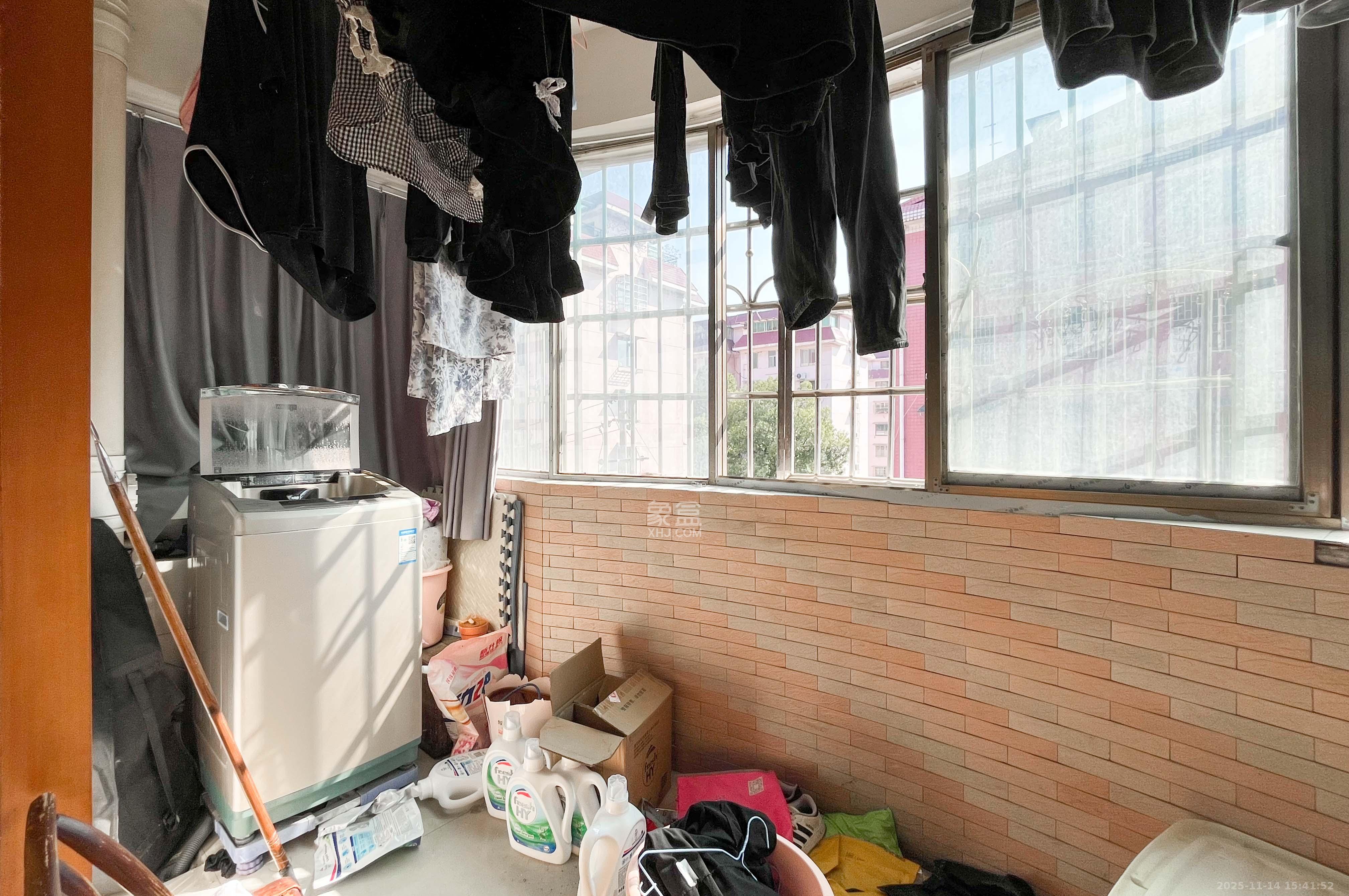 金盛园  3室2厅1卫    59.0万其他