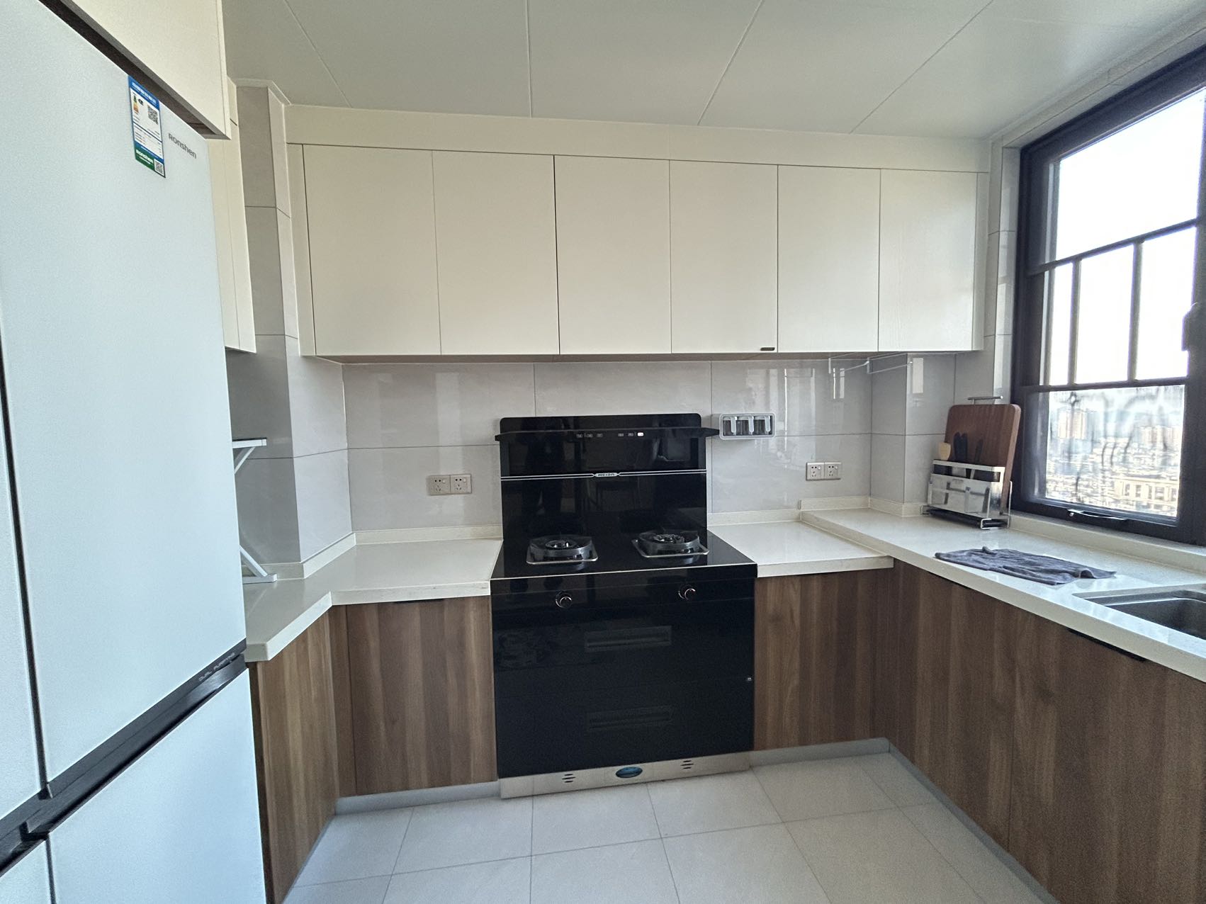 珑樾台 4室2厅2卫 85.8万 珑樾台 4室2厅2卫 85.8万客厅