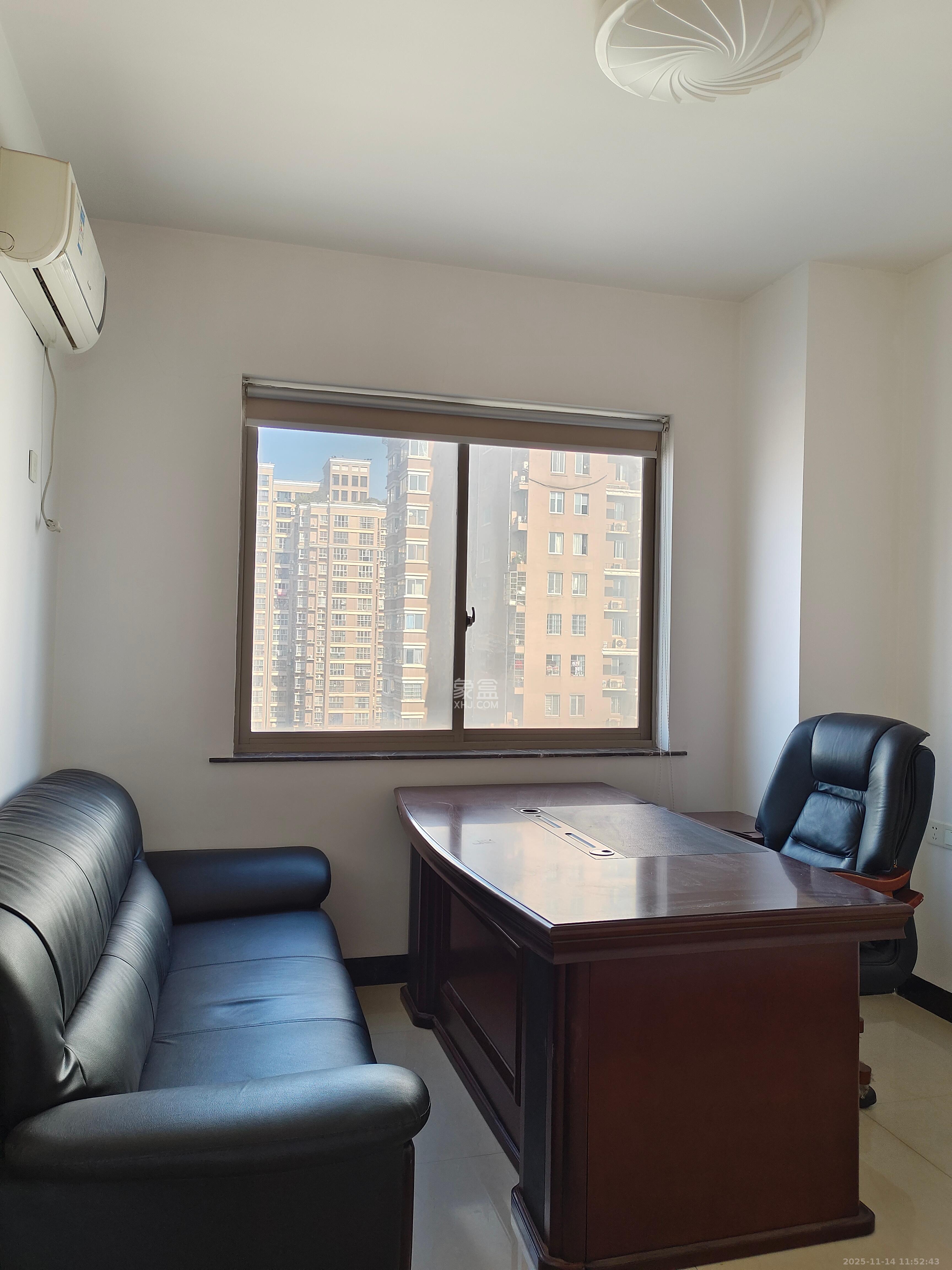 汇达国际公馆（汇达大厦）  2室2厅1卫    2600.0元/月室内图