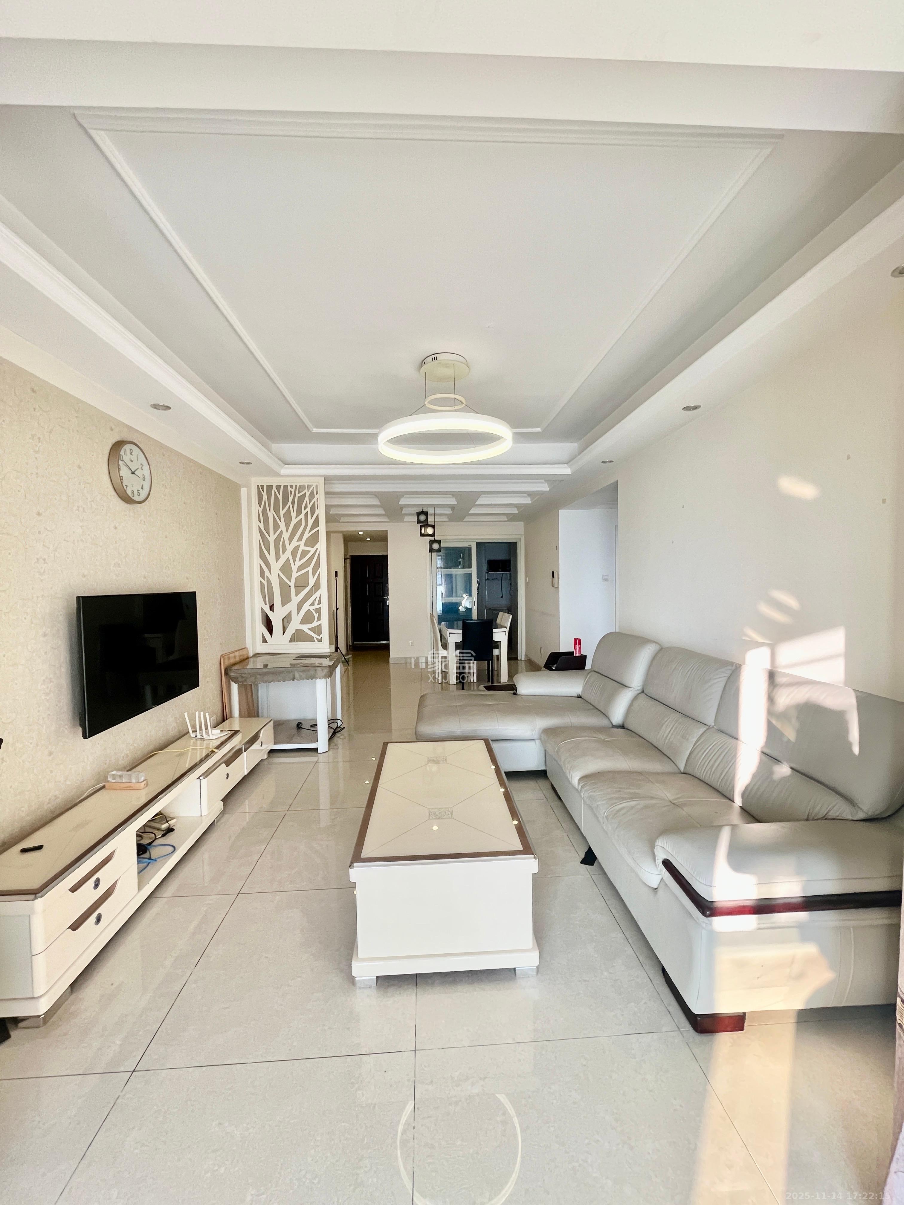 海洋半岛（月珑湾）  3室2厅1卫    2600.0元/月室内图