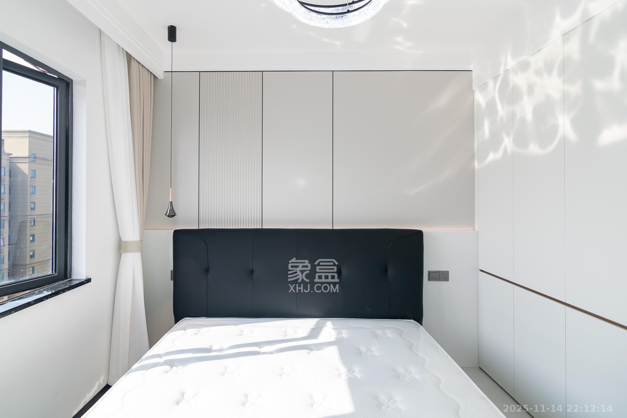 澳海月亮湾 4室2厅2卫 82.8万 澳海月亮湾 4室2厅2卫 82.8万卧室