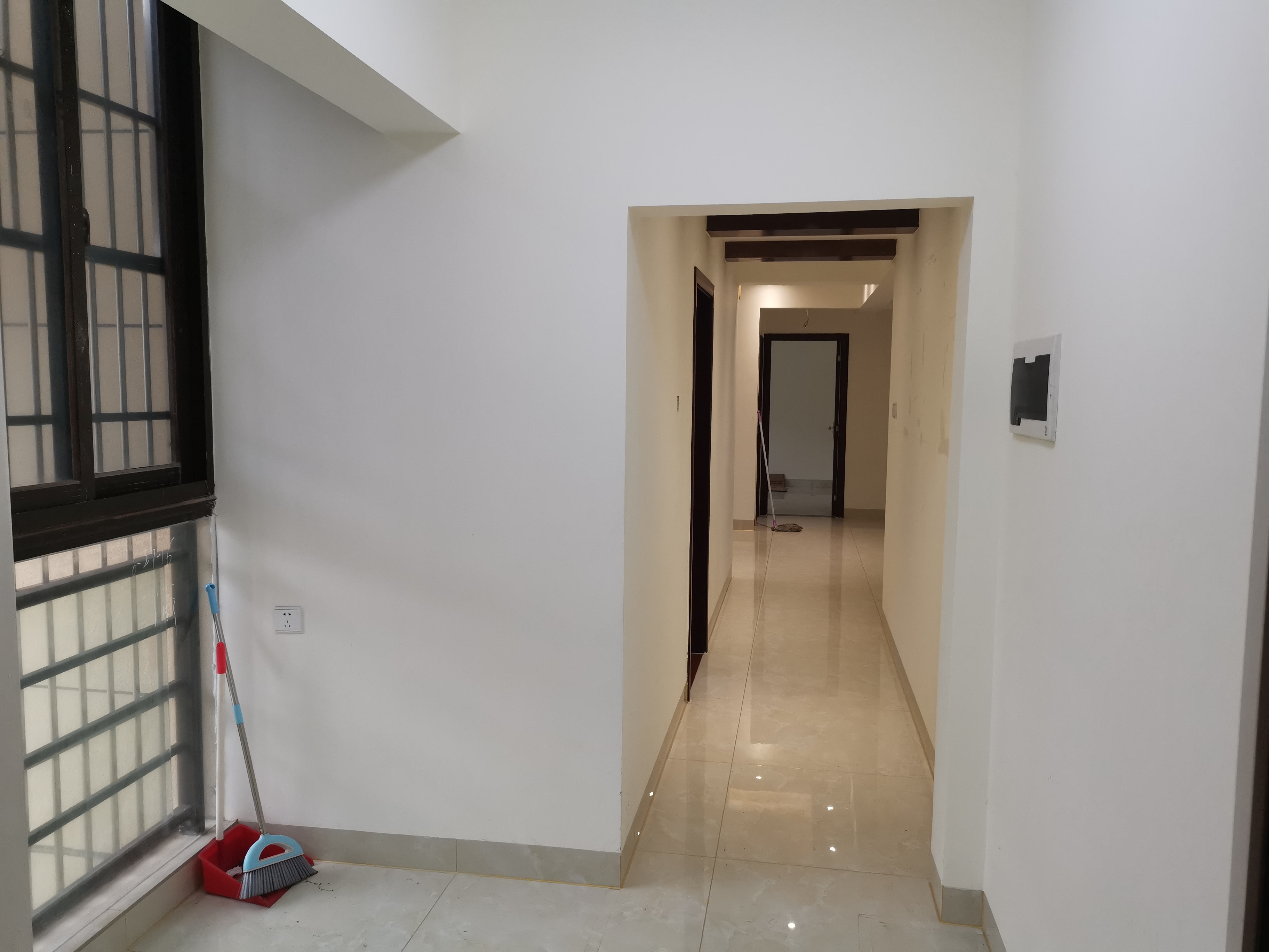 德府方家  4室2厅2卫    3500.0元/月室内图