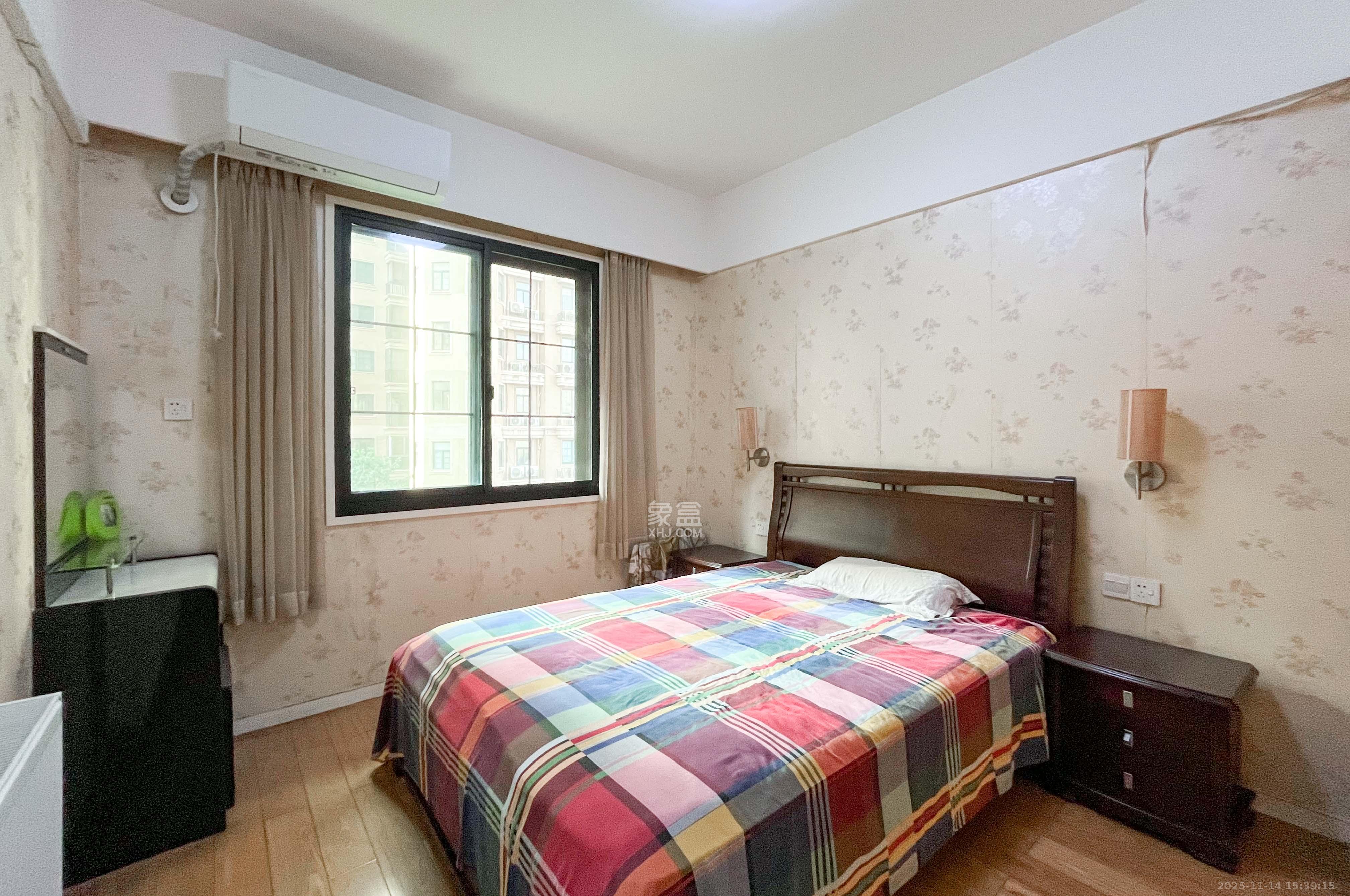 沁园春御院 3室2厅2卫 132.0万 沁园春御院 3室2厅2卫 132.0万其他