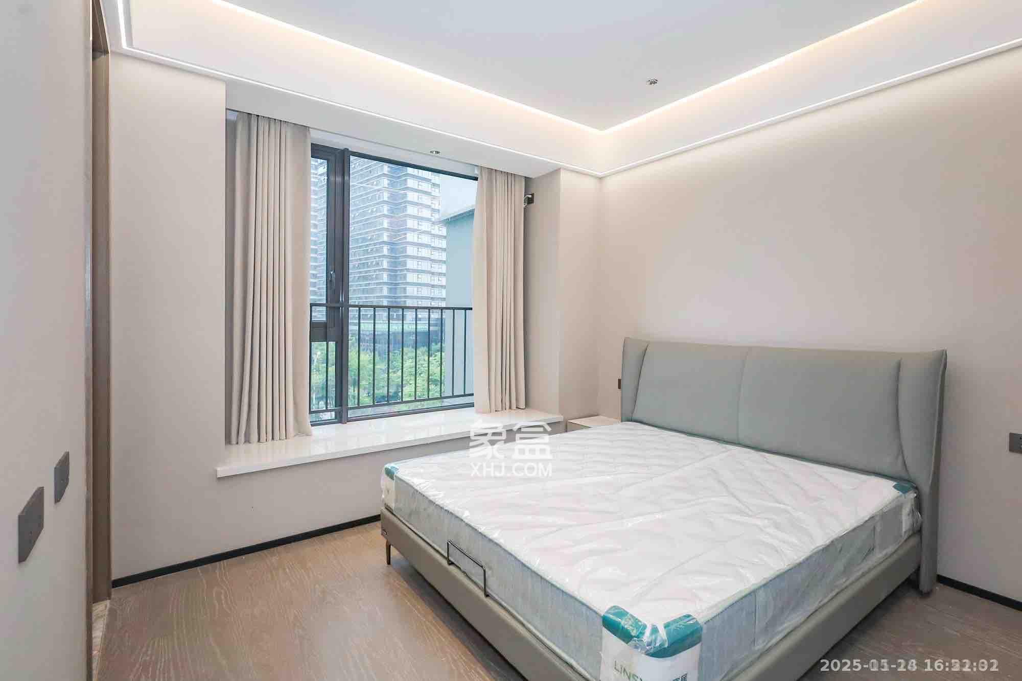 旭辉铂悦湘江  4室2厅3卫    16500.0元/月室内图