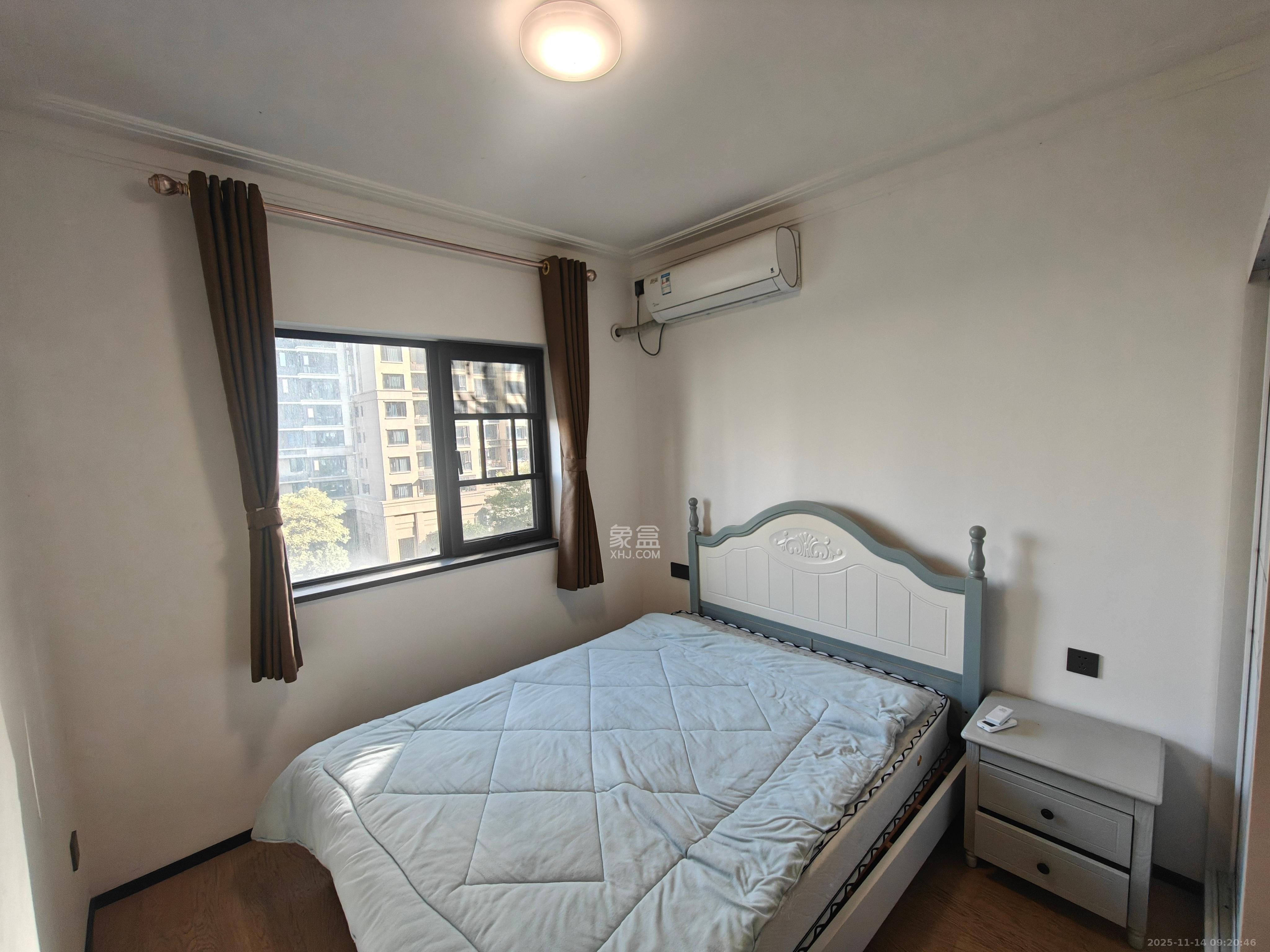 万科金域蓝湾  4室2厅2卫    4100.0元/月室内图