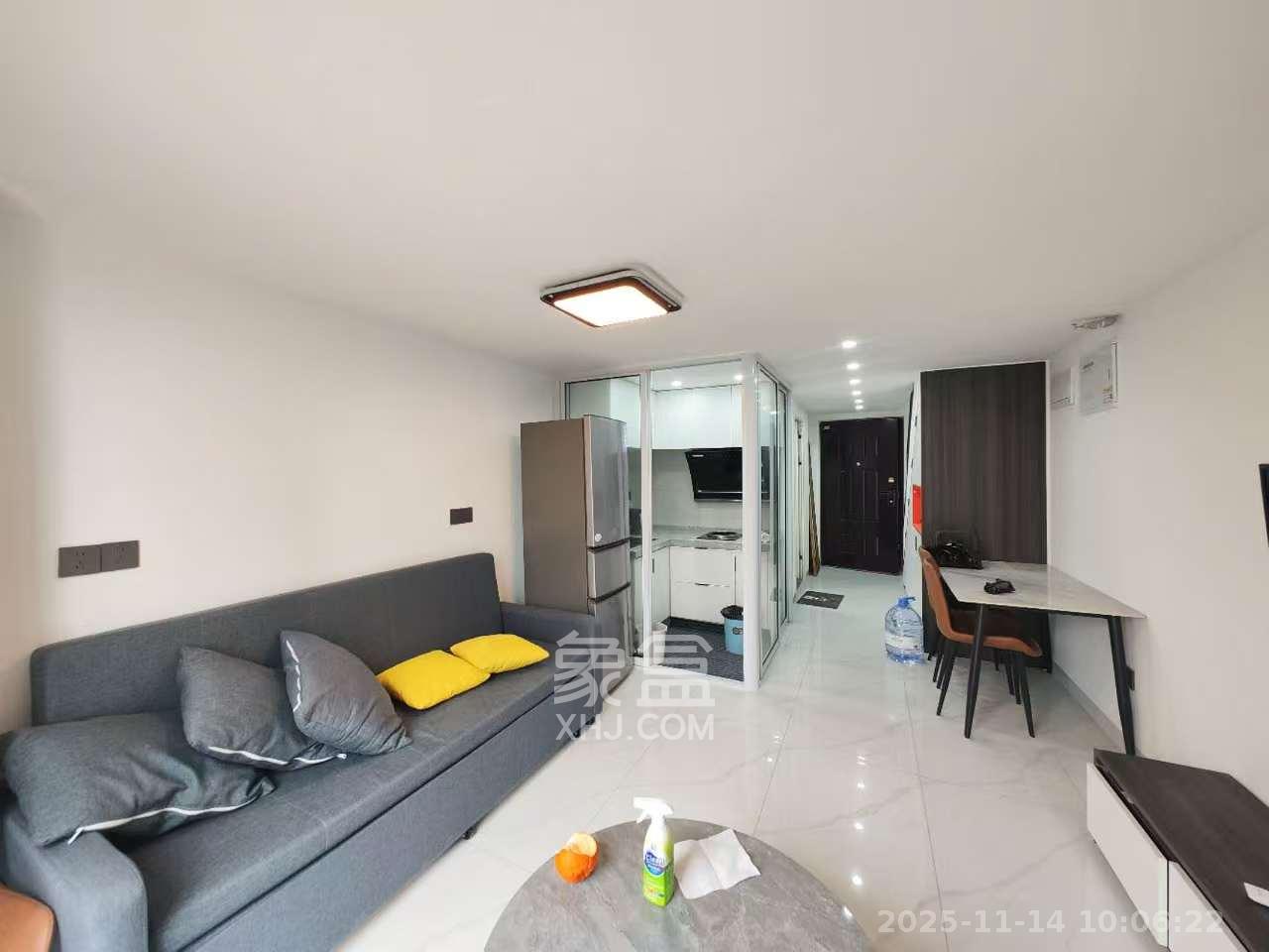 保利恒伟时光印象  1室1厅2卫    1800.0元/月室内图