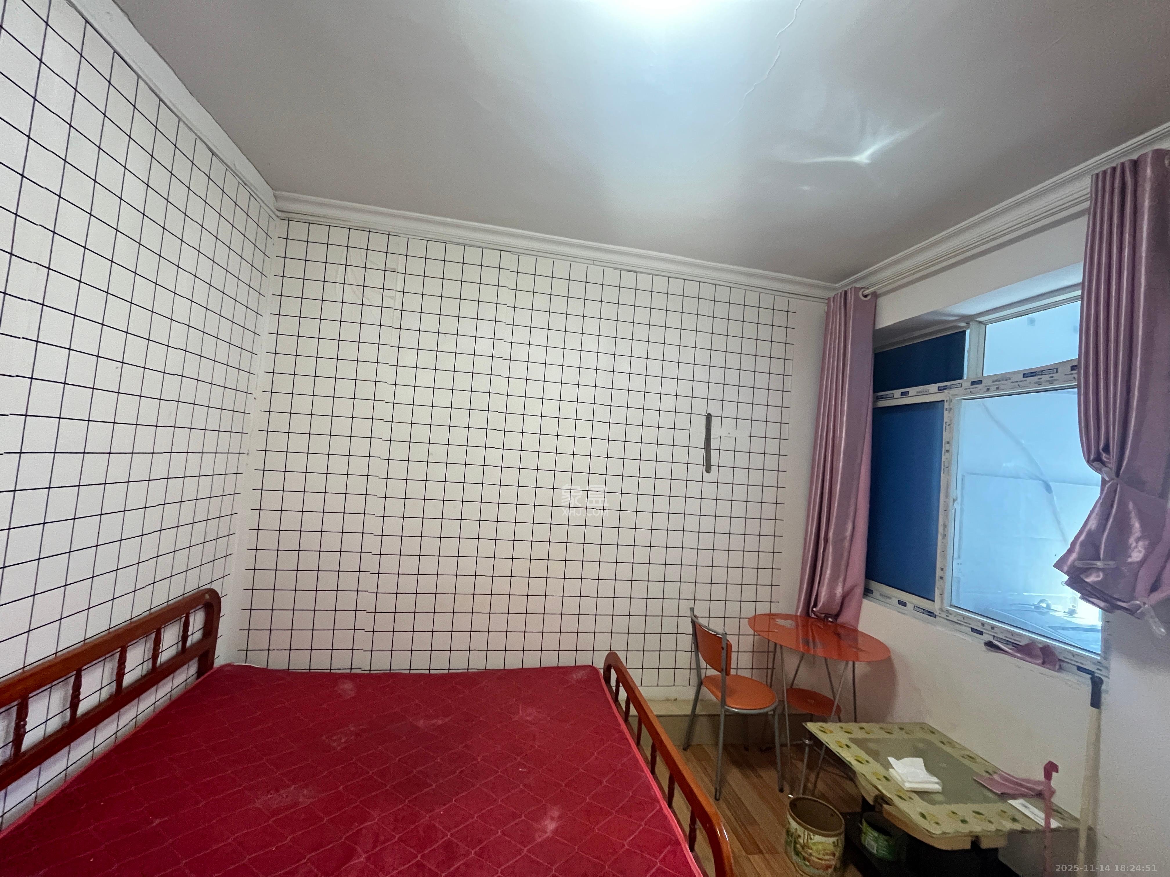 市直属机关宿舍  1室0厅1卫    1000.0元/月