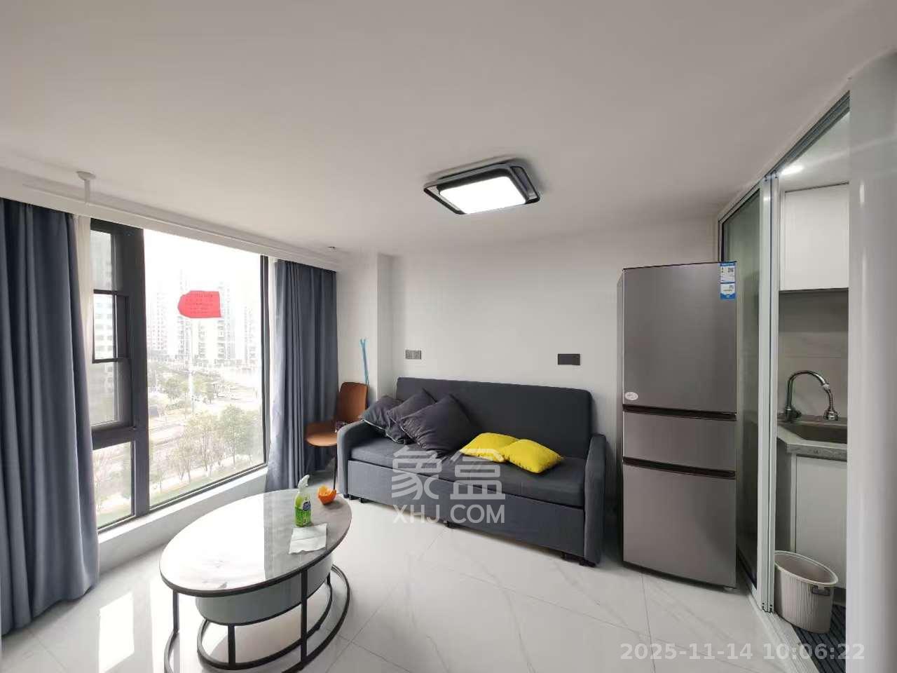 保利恒伟时光印象  1室1厅2卫    1800.0元/月室内图