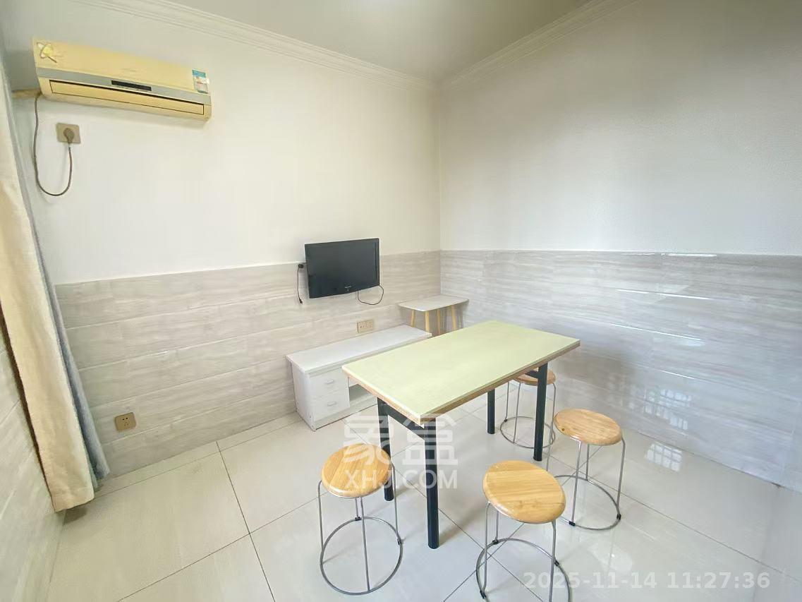 东宜兰园  1室1厅1卫    1300.0元/月室内图