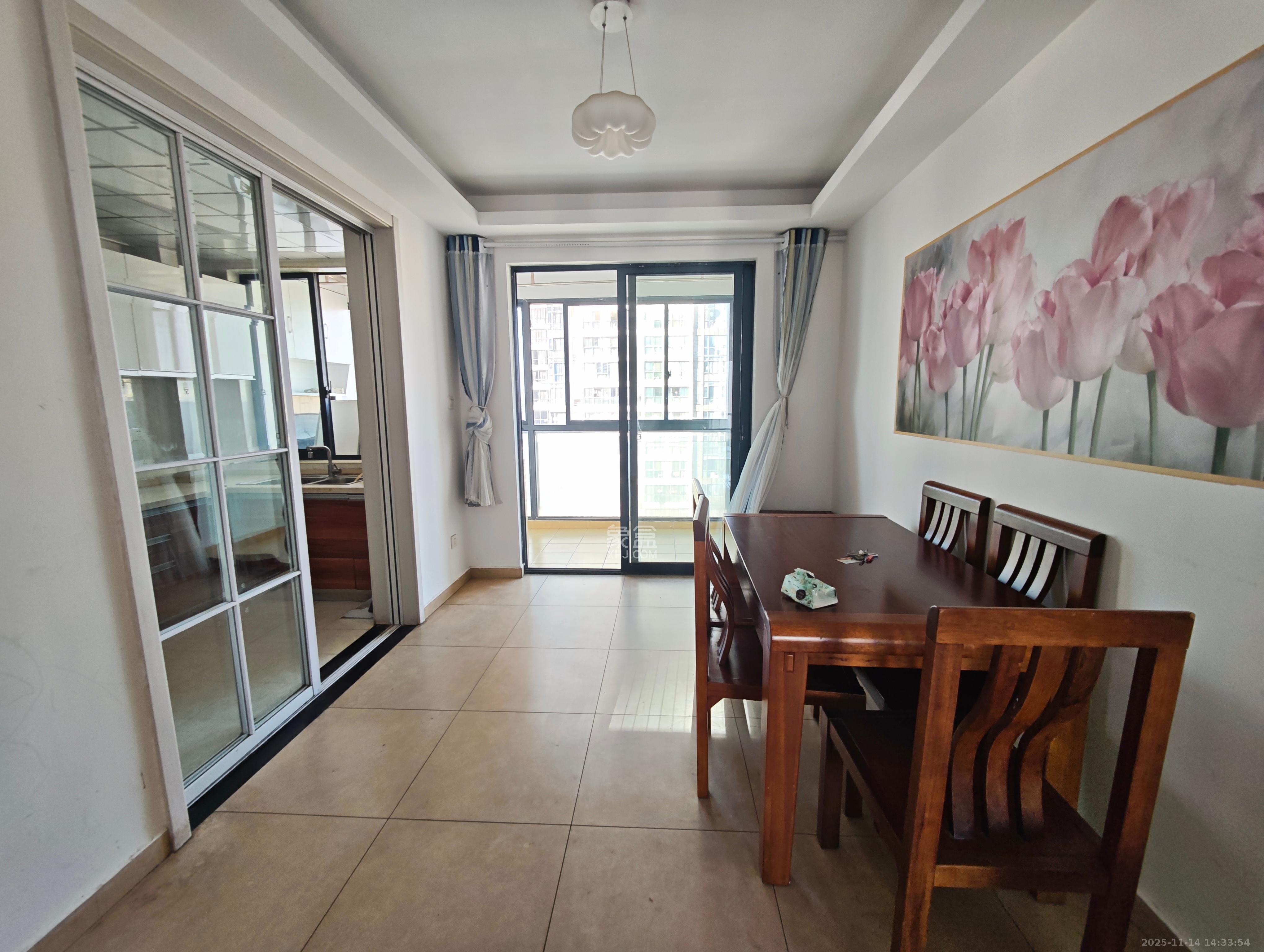 融科东南海  4室2厅2卫    3200.0元/月室内图