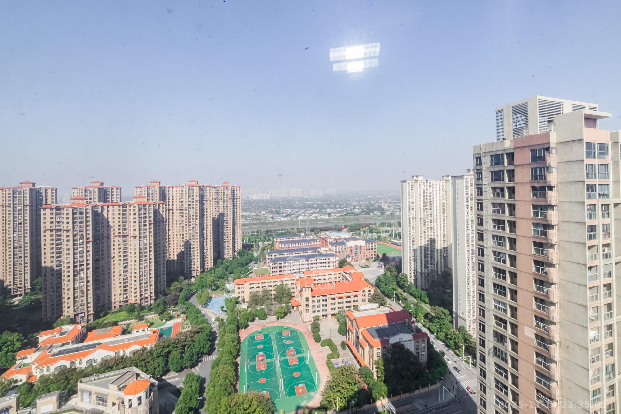 珠江花城四期花盛 3室2厅2卫 115.0万 珠江花城四期花盛 3室2厅2卫 115.0万其他