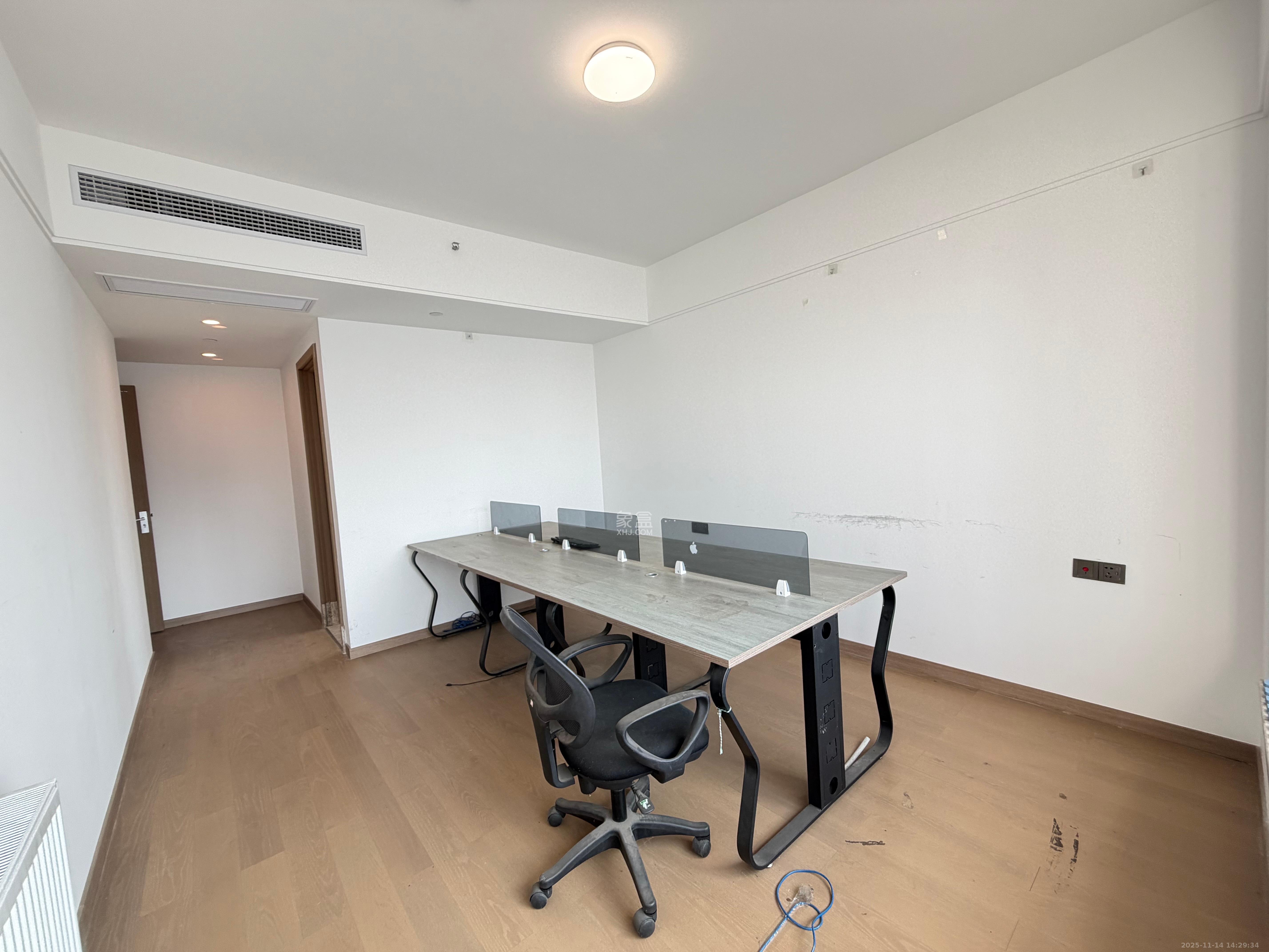 长房星城天地 3室1厅2卫 4100.0元/月 长房星城天地 3室1厅2卫 4100.0元/月室内图