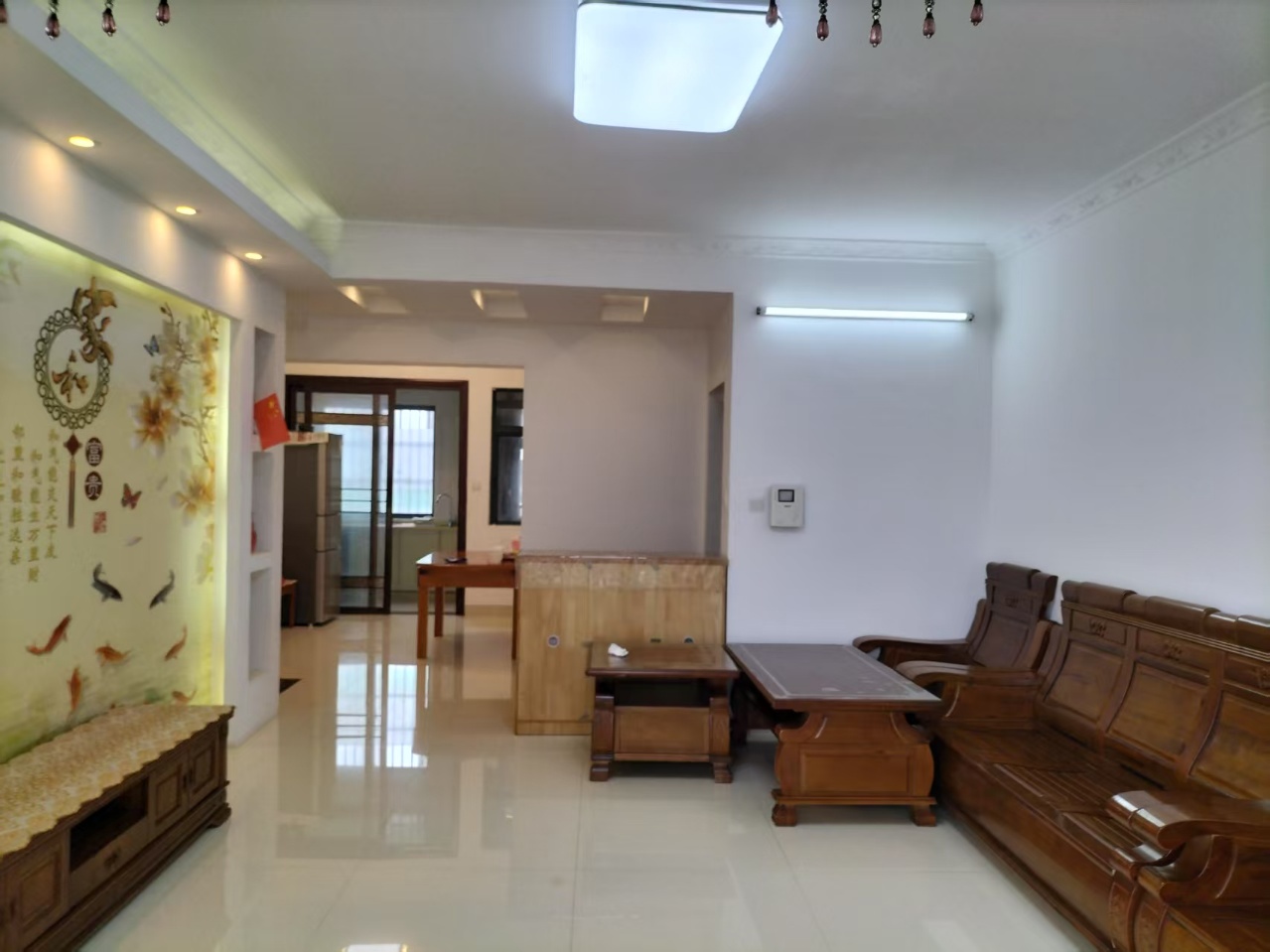 文博府A区  3室2厅1卫    2600.0元/月