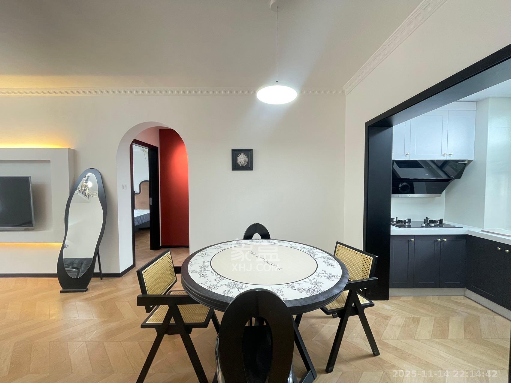 嘉雨东苑  2室1厅1卫    4000.0元/月室内图