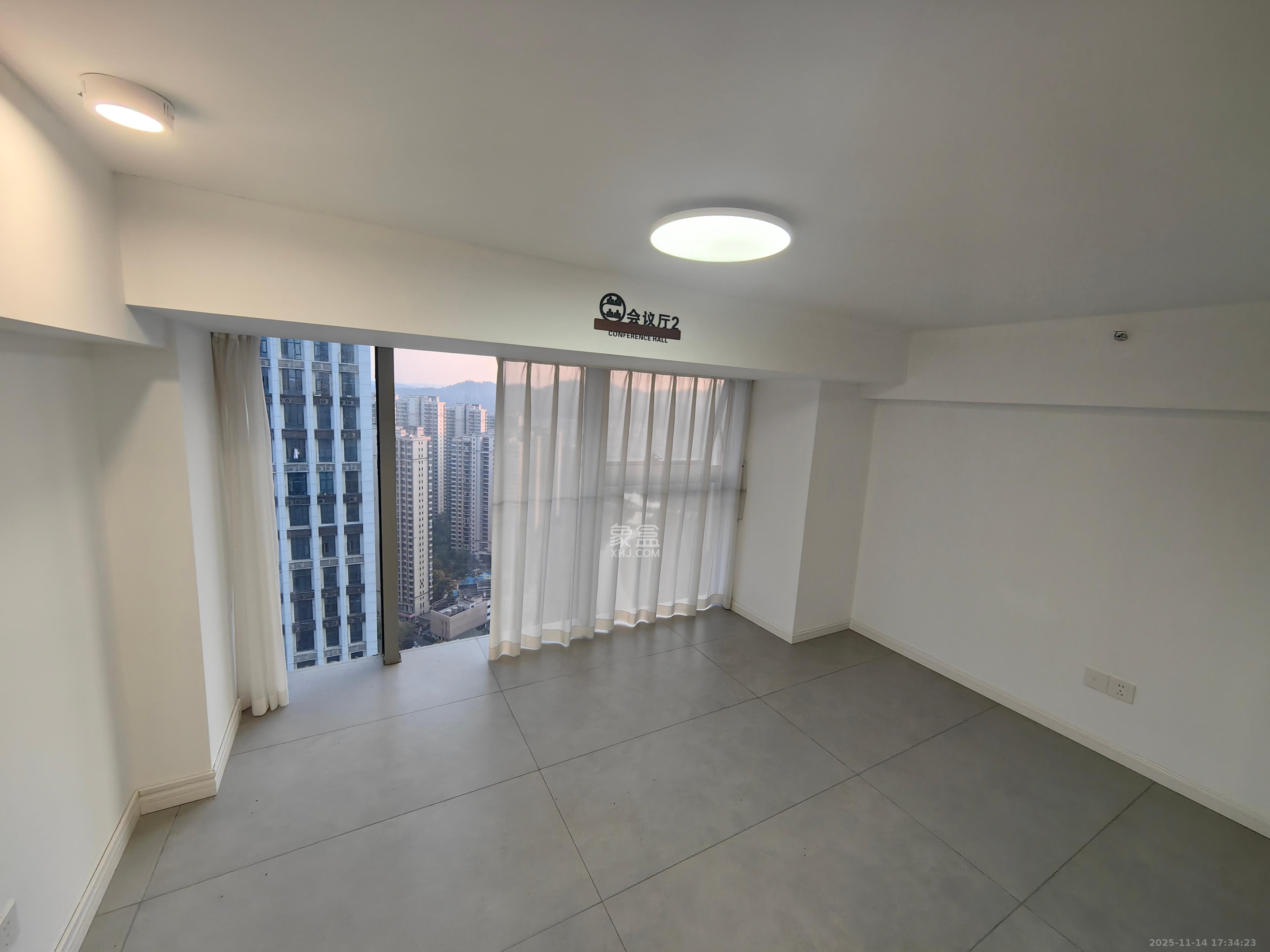 正荣梅溪紫阙台 3室2厅2卫 5800.0元/月 正荣梅溪紫阙台 3室2厅2卫 5800.0元/月室内图