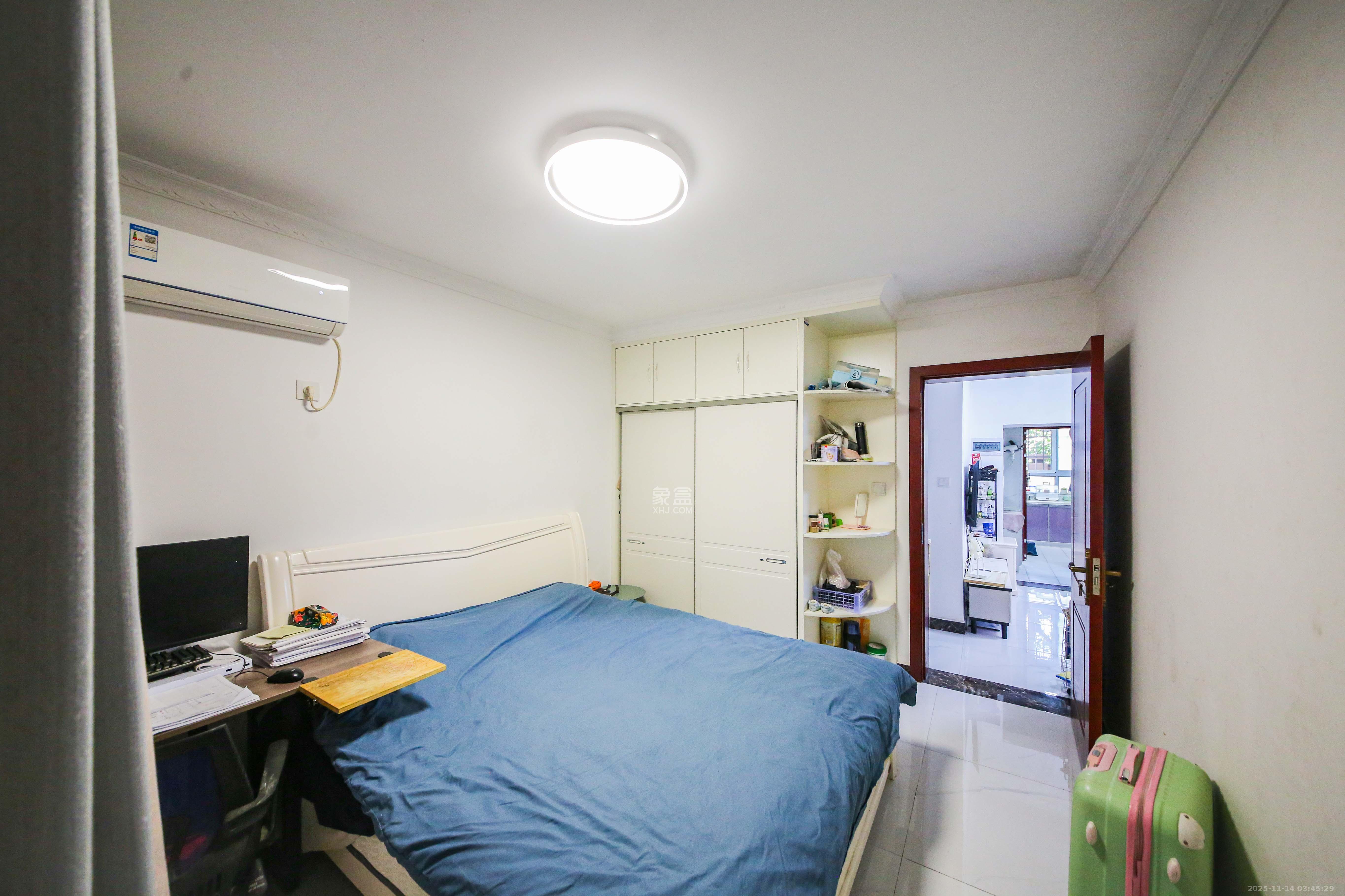 市委党校宿舍区 2室2厅1卫 55.0万 市委党校宿舍区 2室2厅1卫 55.0万卧室