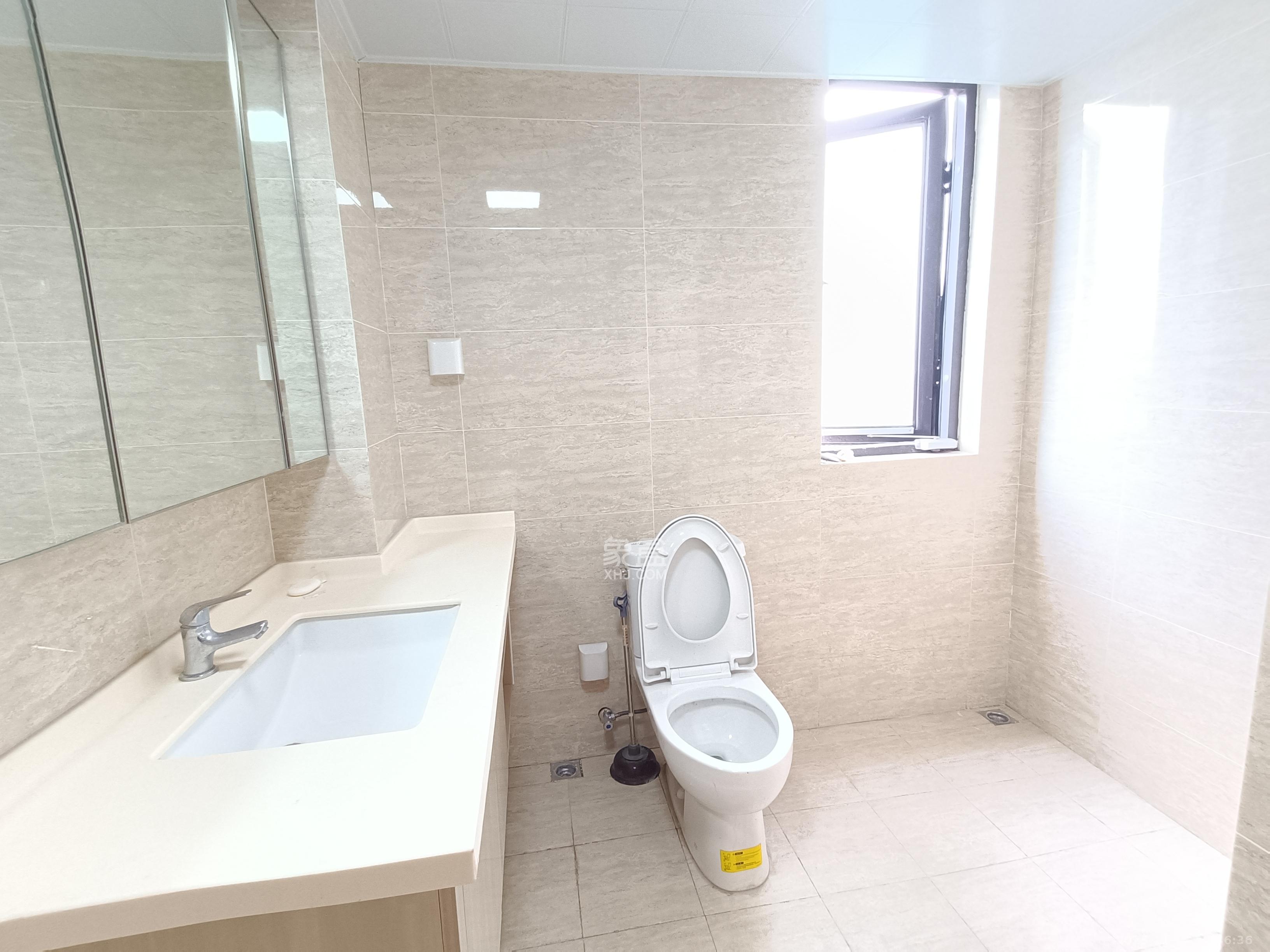 金辉优步花园 3室2厅2卫 3000.0元/月 金辉优步花园 3室2厅2卫 3000.0元/月室内图