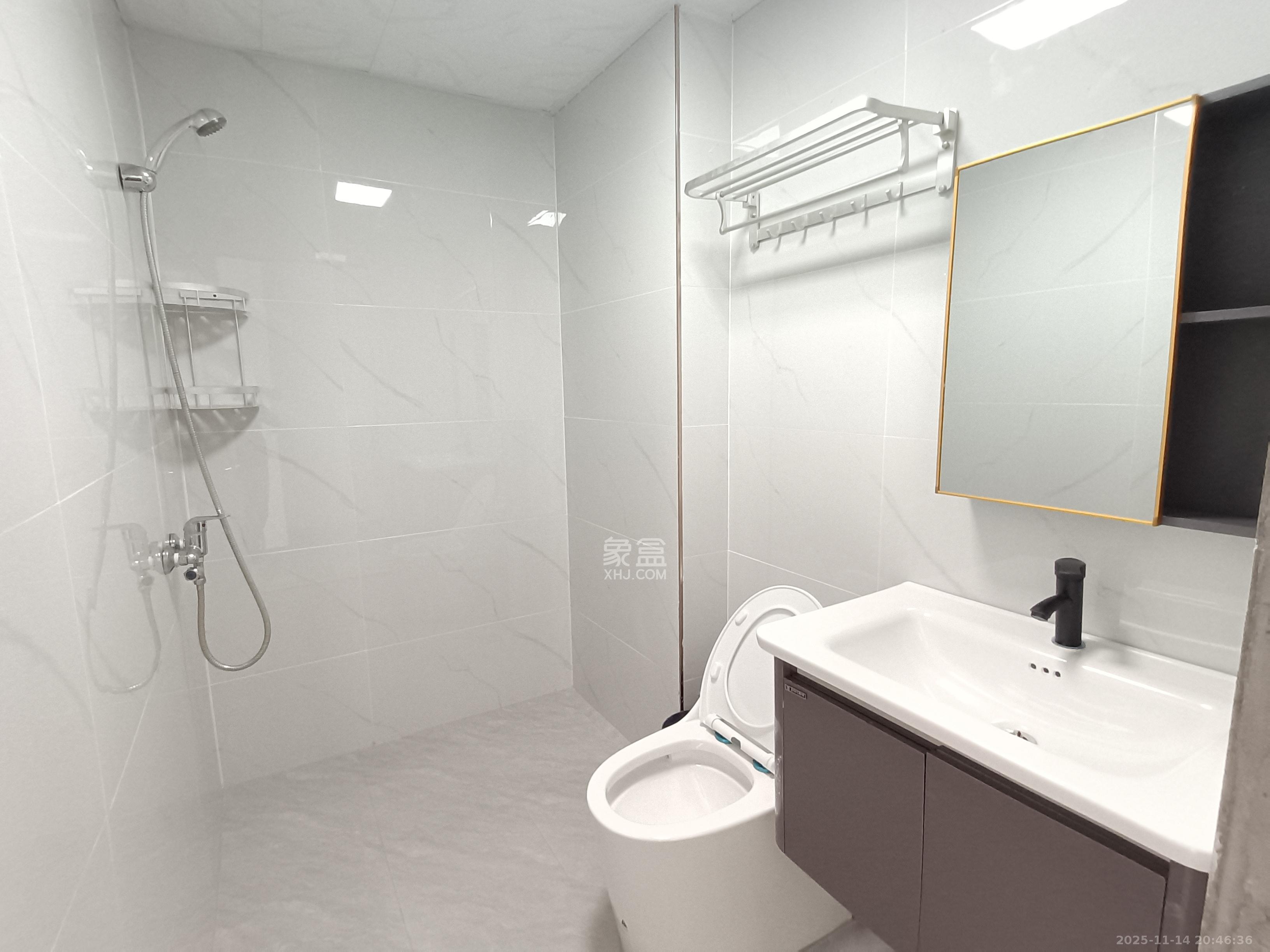 金辉优步花园 3室2厅2卫 3000.0元/月 金辉优步花园 3室2厅2卫 3000.0元/月室内图