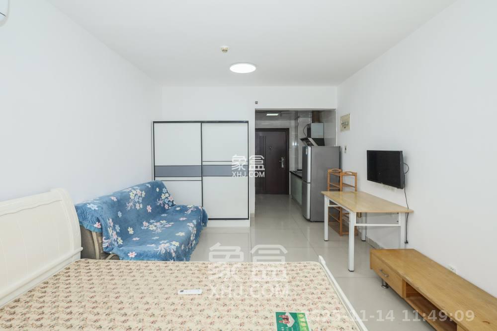 保利麓谷林语I区  1室1厅1卫    1300.0元/月室内图