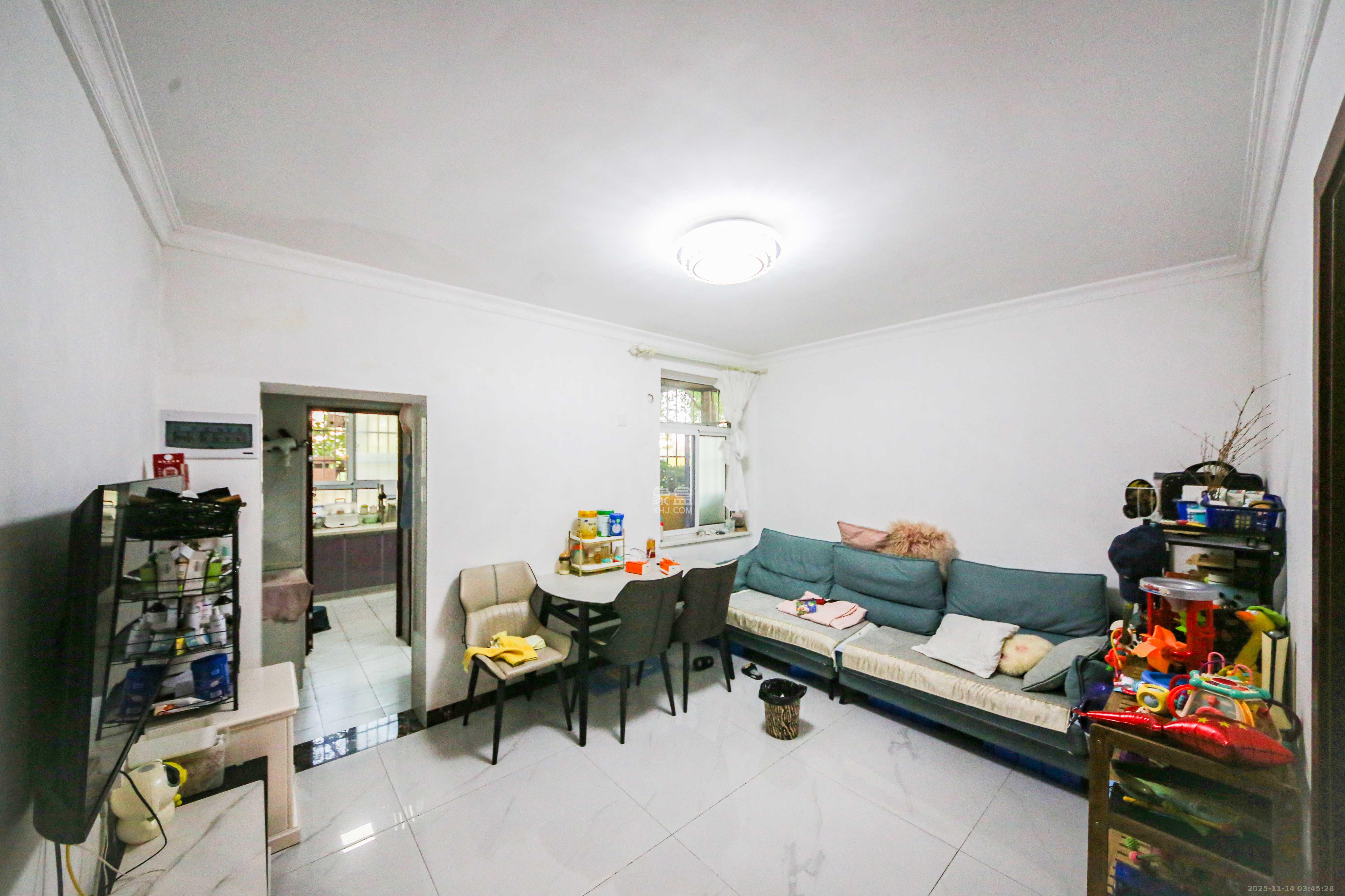 市委党校宿舍区 2室2厅1卫 55.0万 市委党校宿舍区 2室2厅1卫 55.0万客厅