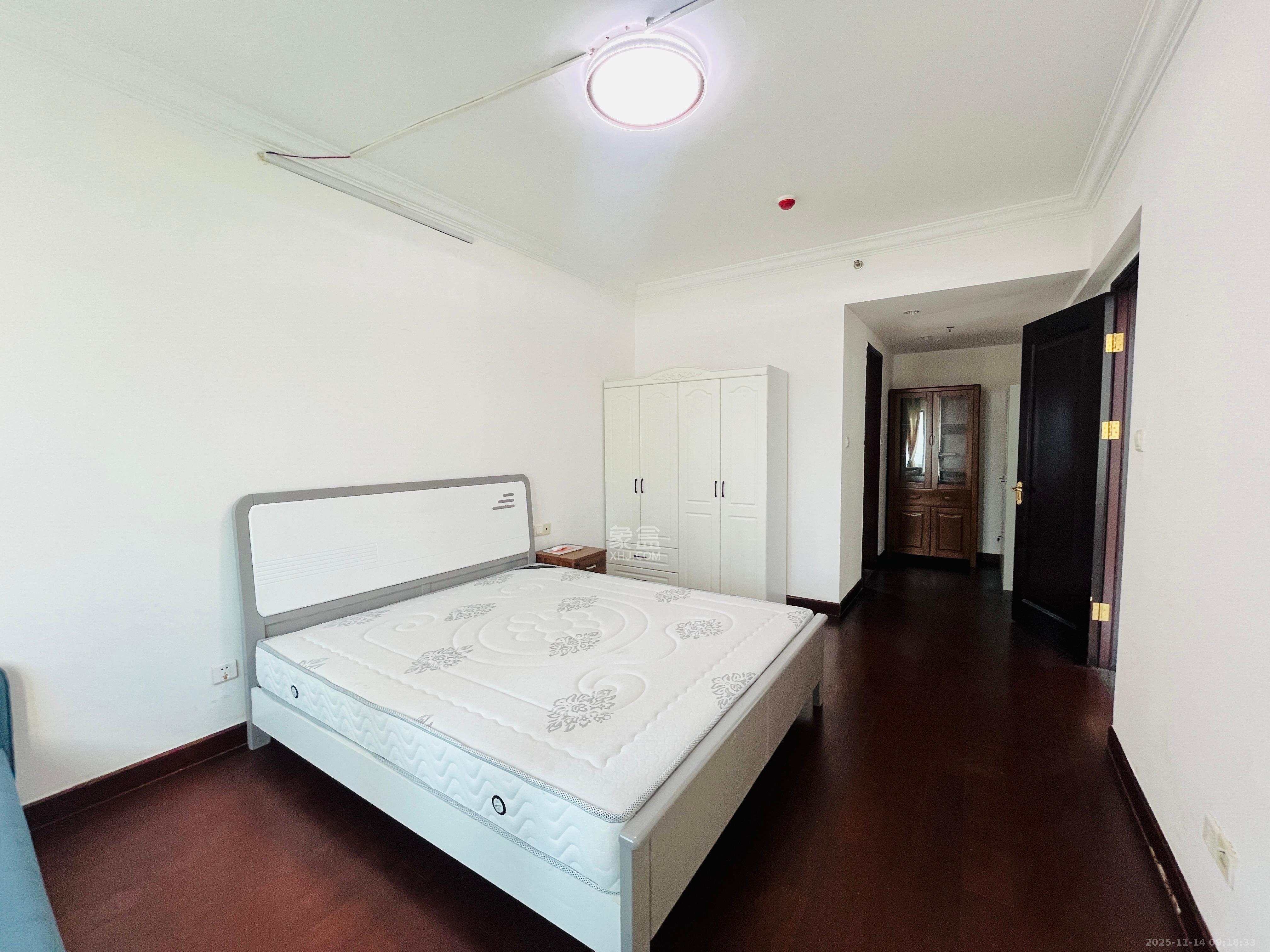 恒大御景湾 1室1厅1卫 2500.0元/月 恒大御景湾 1室1厅1卫 2500.0元/月室内图