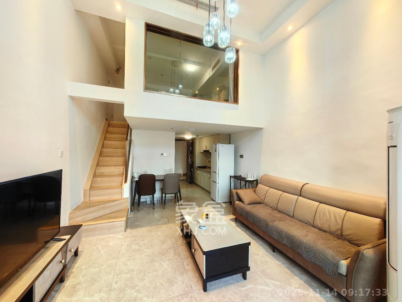 梦想新天地  1室1厅1卫    2100.0元/月