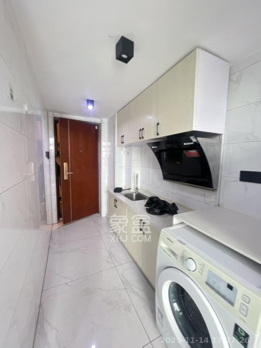 达美溪湖湾 1室1厅1卫 2200.0元/月 达美溪湖湾 1室1厅1卫 2200.0元/月室内图