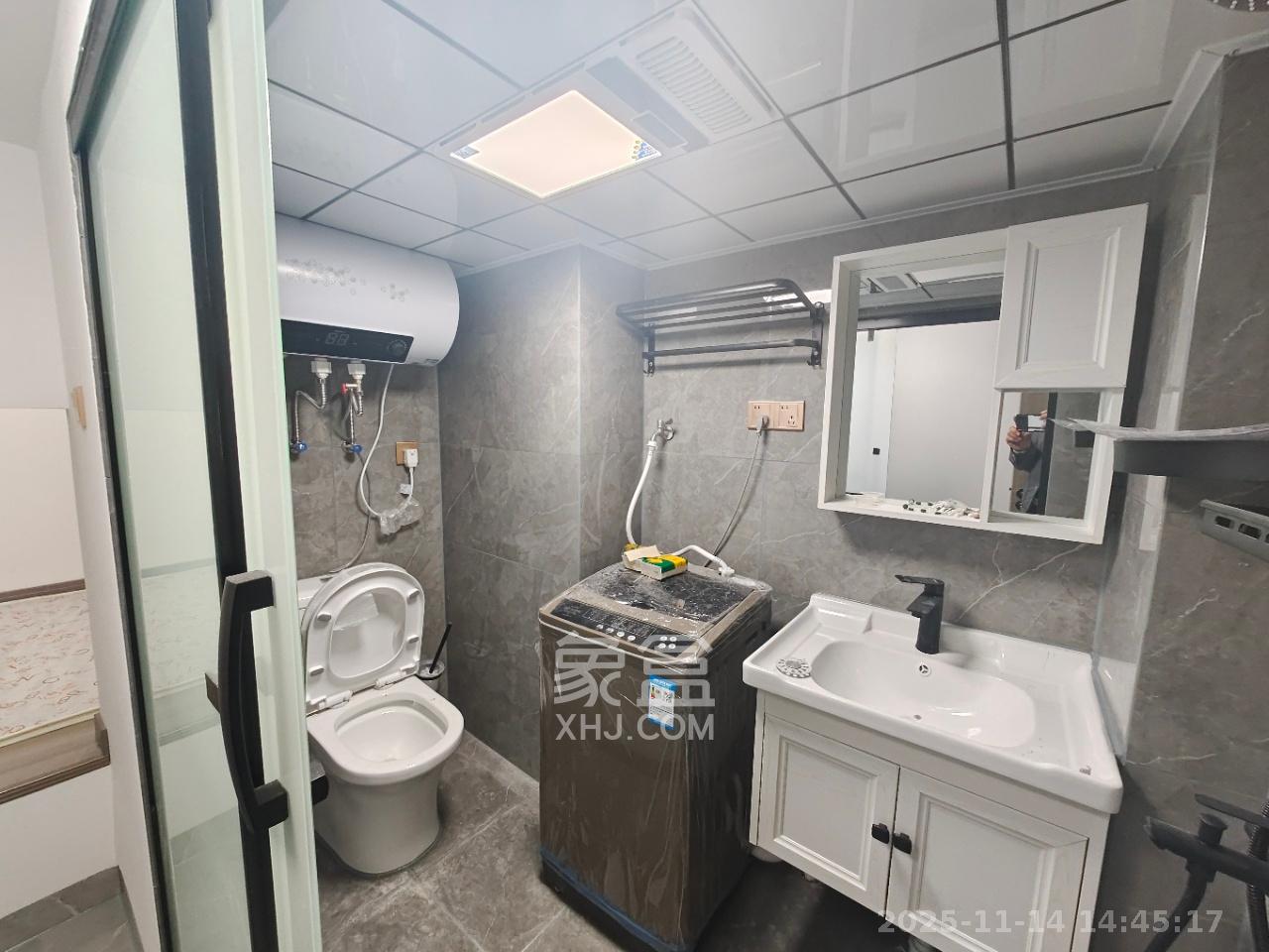 卓越江岸 1室1厅1卫 1500.0元/月 卓越江岸 1室1厅1卫 1500.0元/月室内图