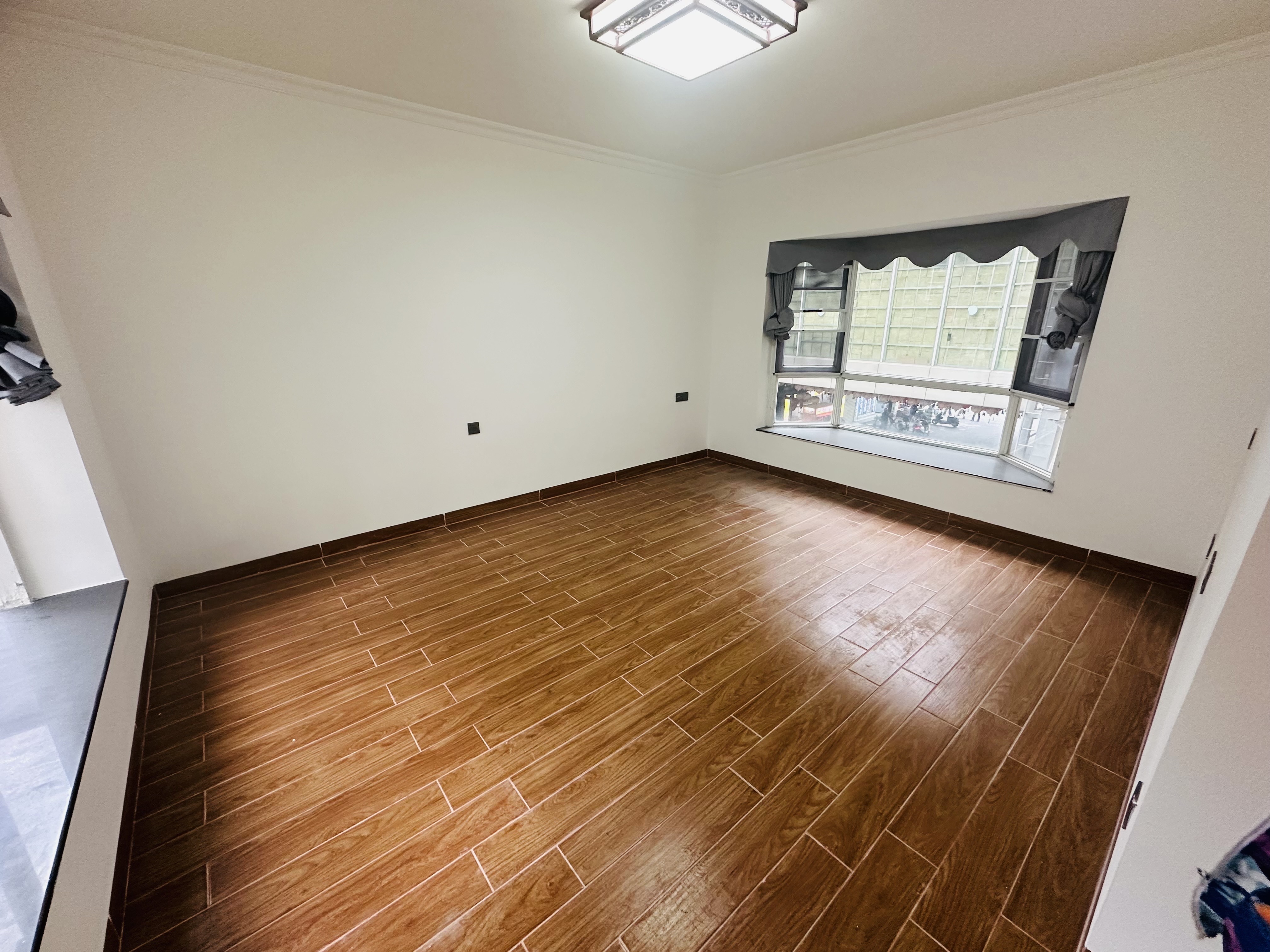 嘉华城市花园  3室2厅2卫    2900.0元/月室内图