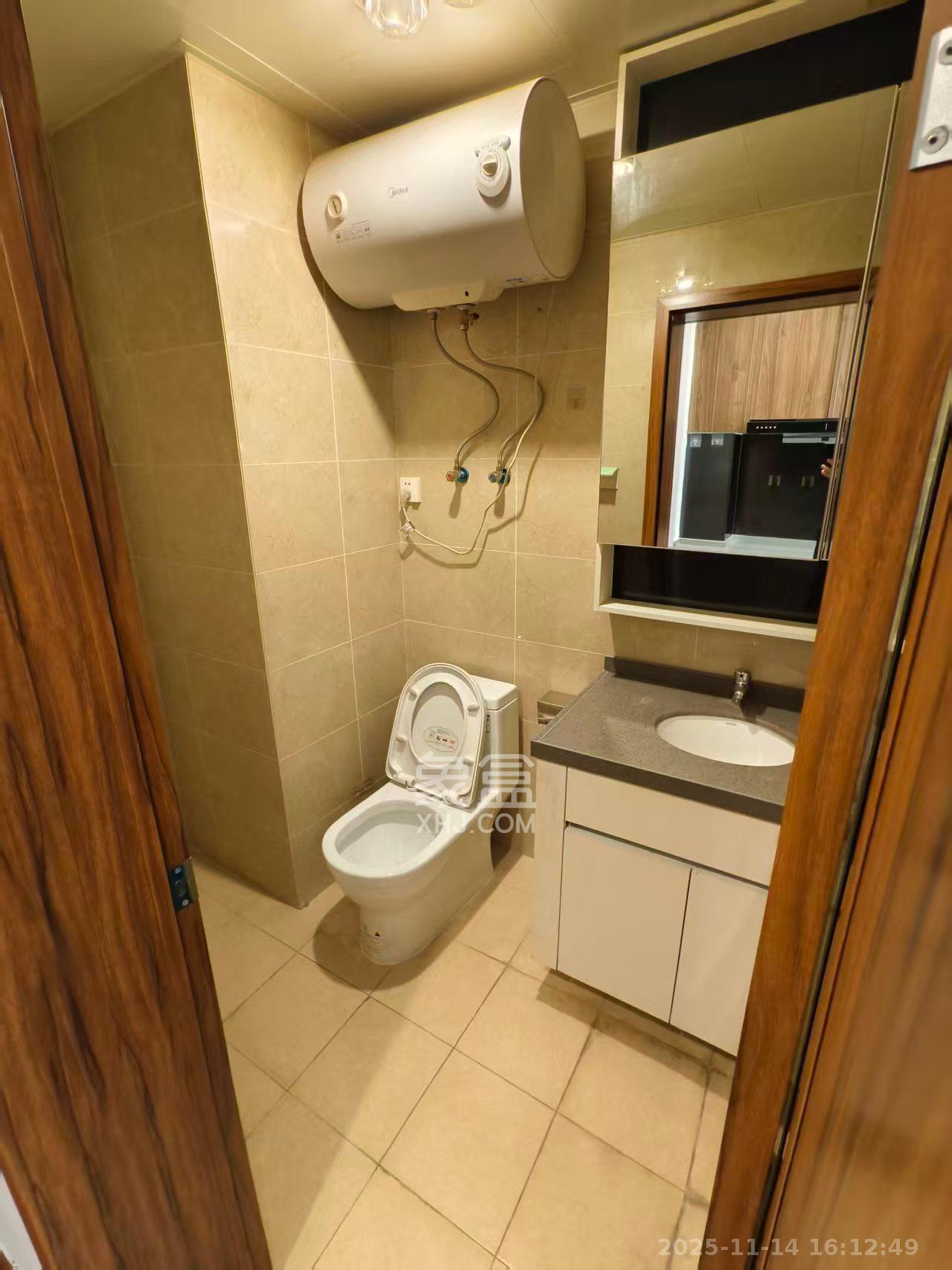 荣泰广场  1室1厅1卫    1200.0元/月室内图