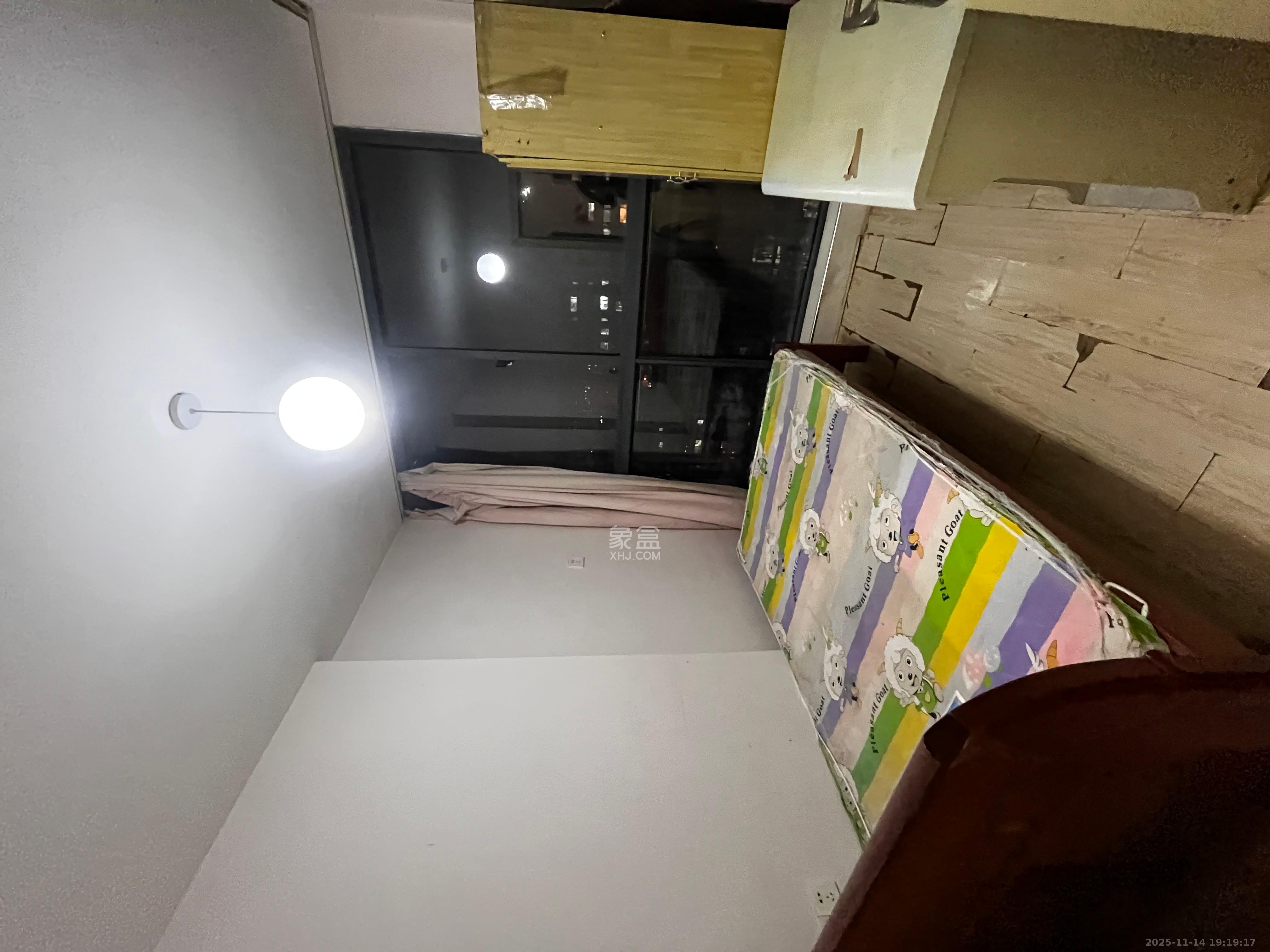 翡翠华庭 2室1厅1卫 1600.0元/月 翡翠华庭 2室1厅1卫 1600.0元/月室内图