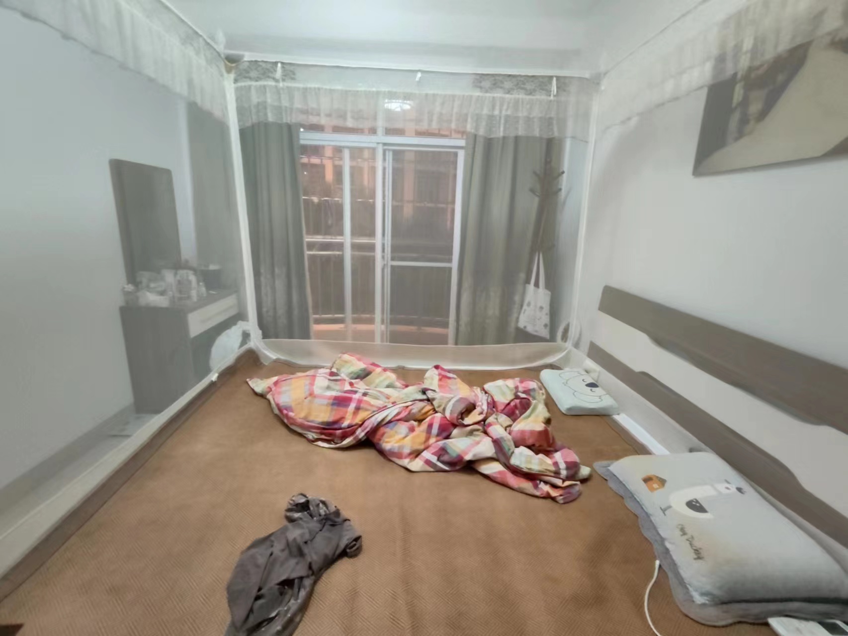 四季华庭金色年华  2室2厅1卫    2500.0元/月室内图