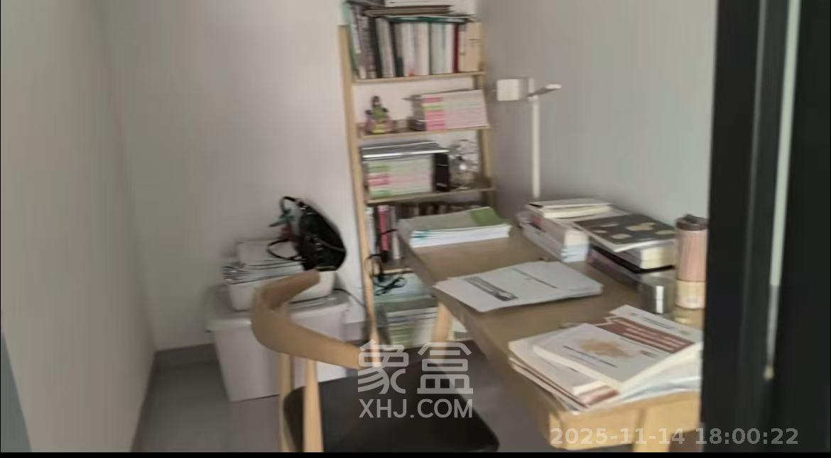 文景家园  2室1厅1卫    2000.0元/月室内图