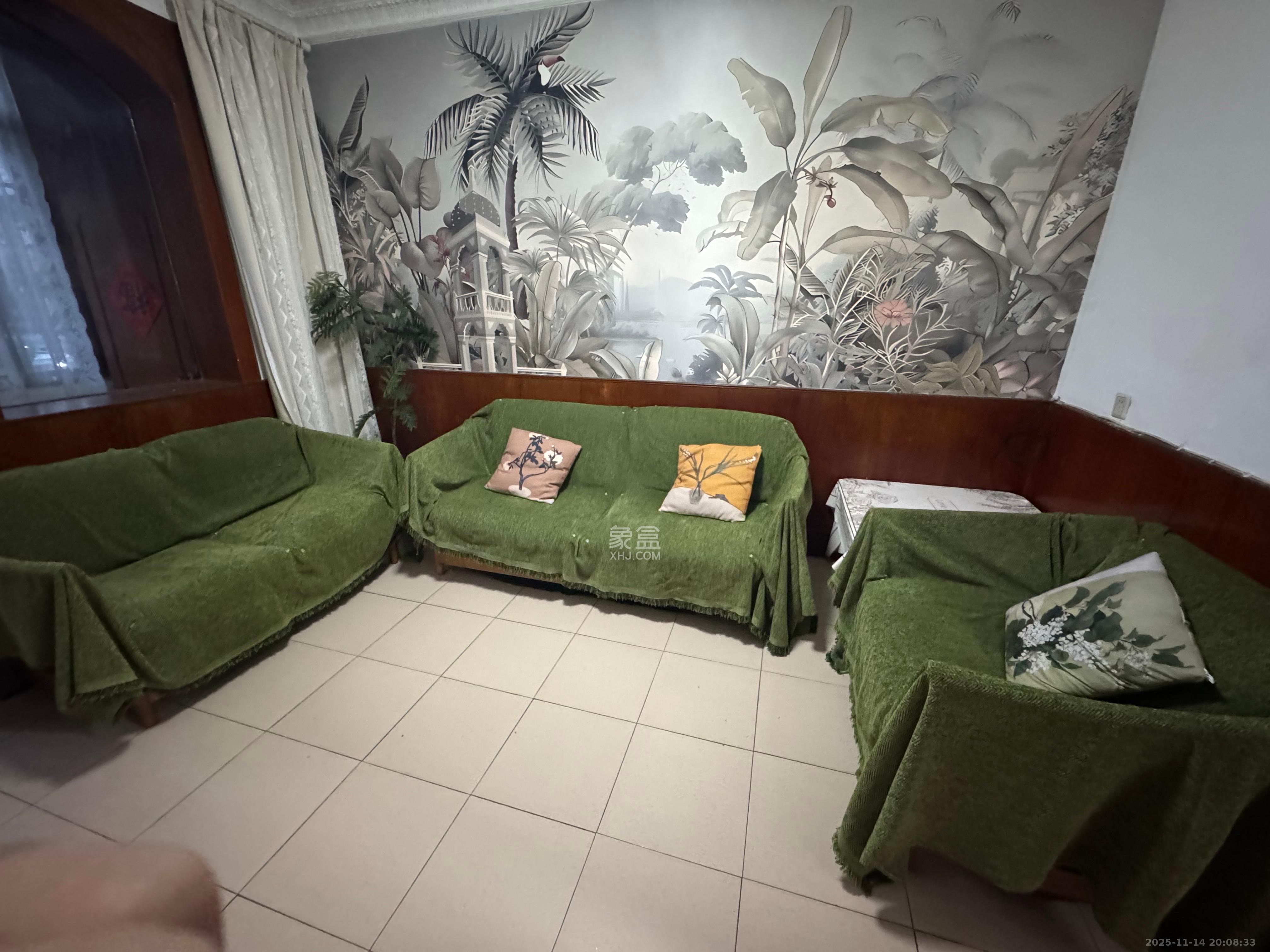 向韶村 2室1厅1卫 1880.0元/月 向韶村 2室1厅1卫 1880.0元/月室内图