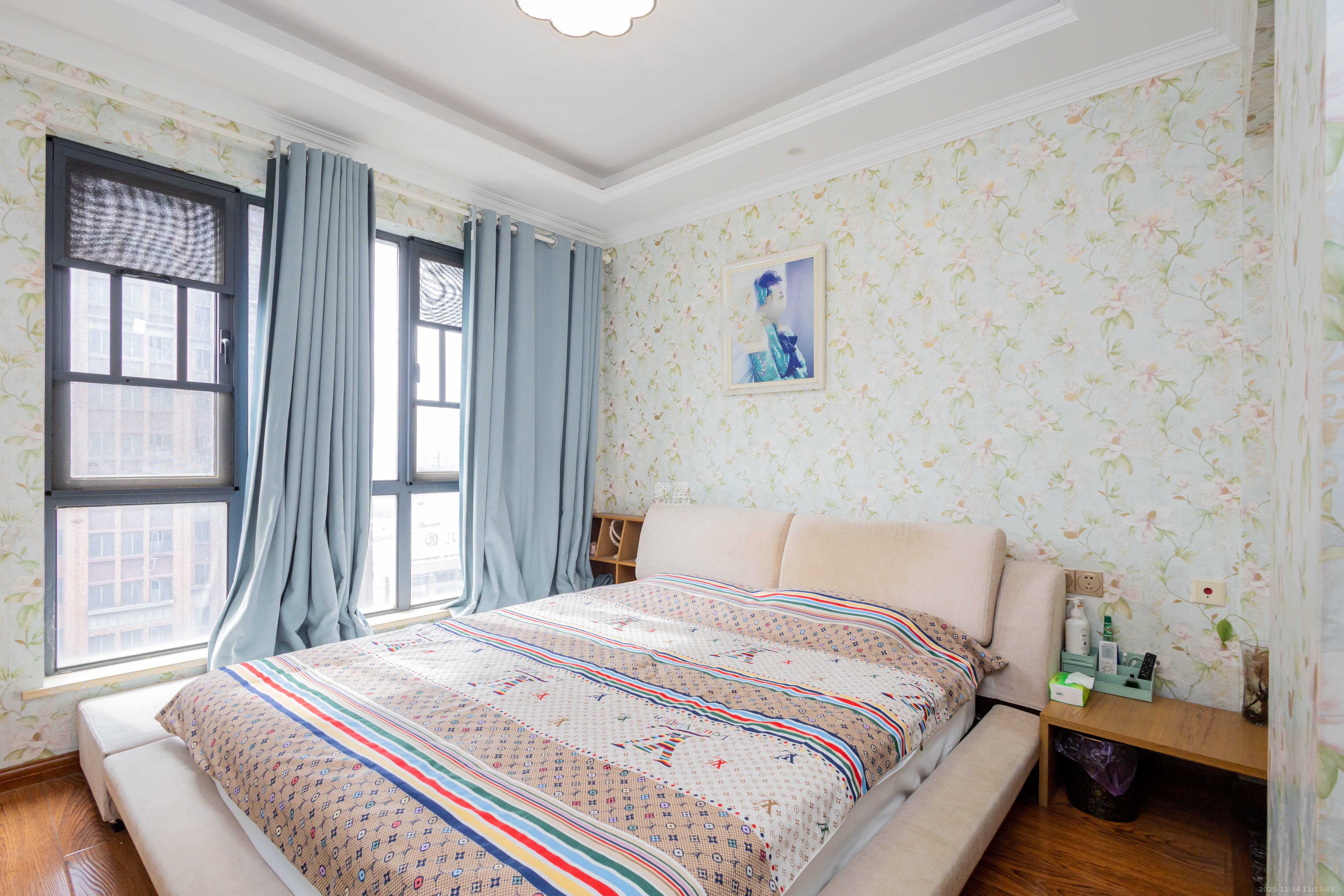 东业上城嘉苑(晟悦国际) 3室2厅2卫 79.8万 东业上城嘉苑(晟悦国际) 3室2厅2卫 79.8万卧室